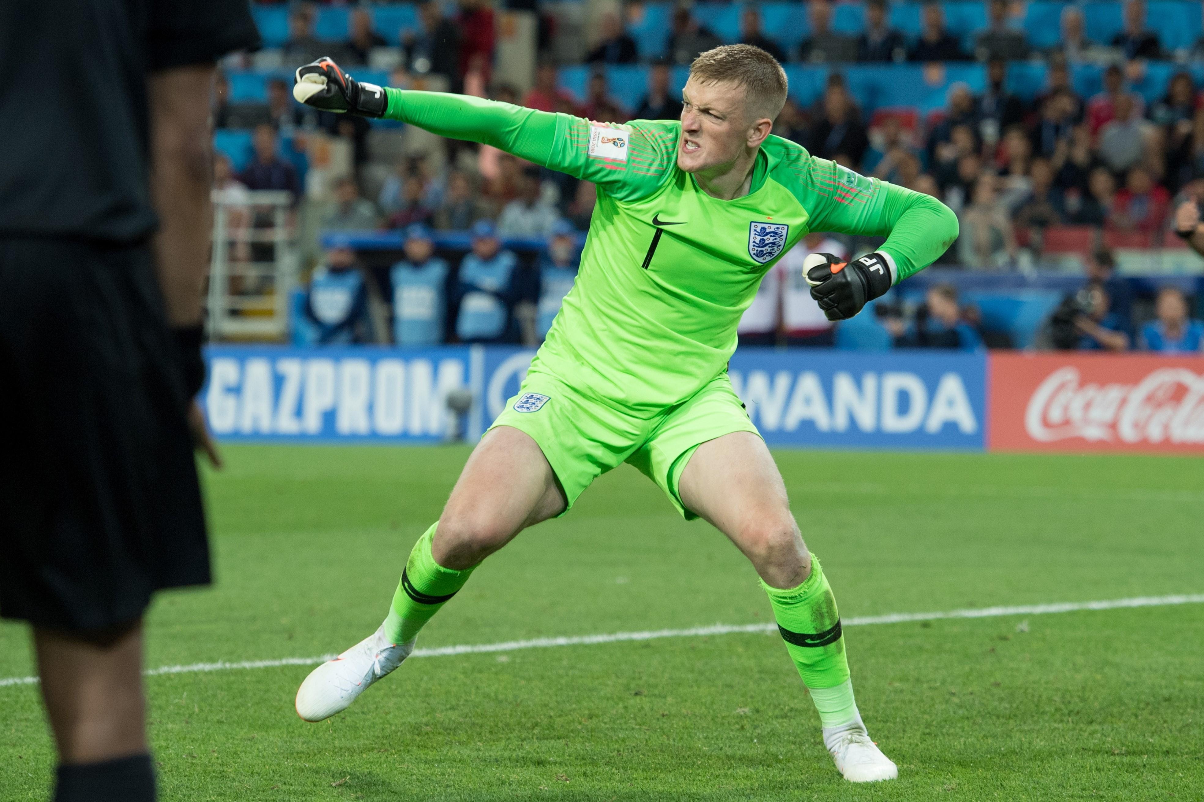 Nghi van thu mon tuyen Anh dam CDV hinh anh