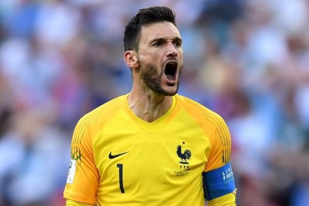 Hugo Lloris noi gi sau khi danh bai Aguero tren cham 11 m? hinh anh