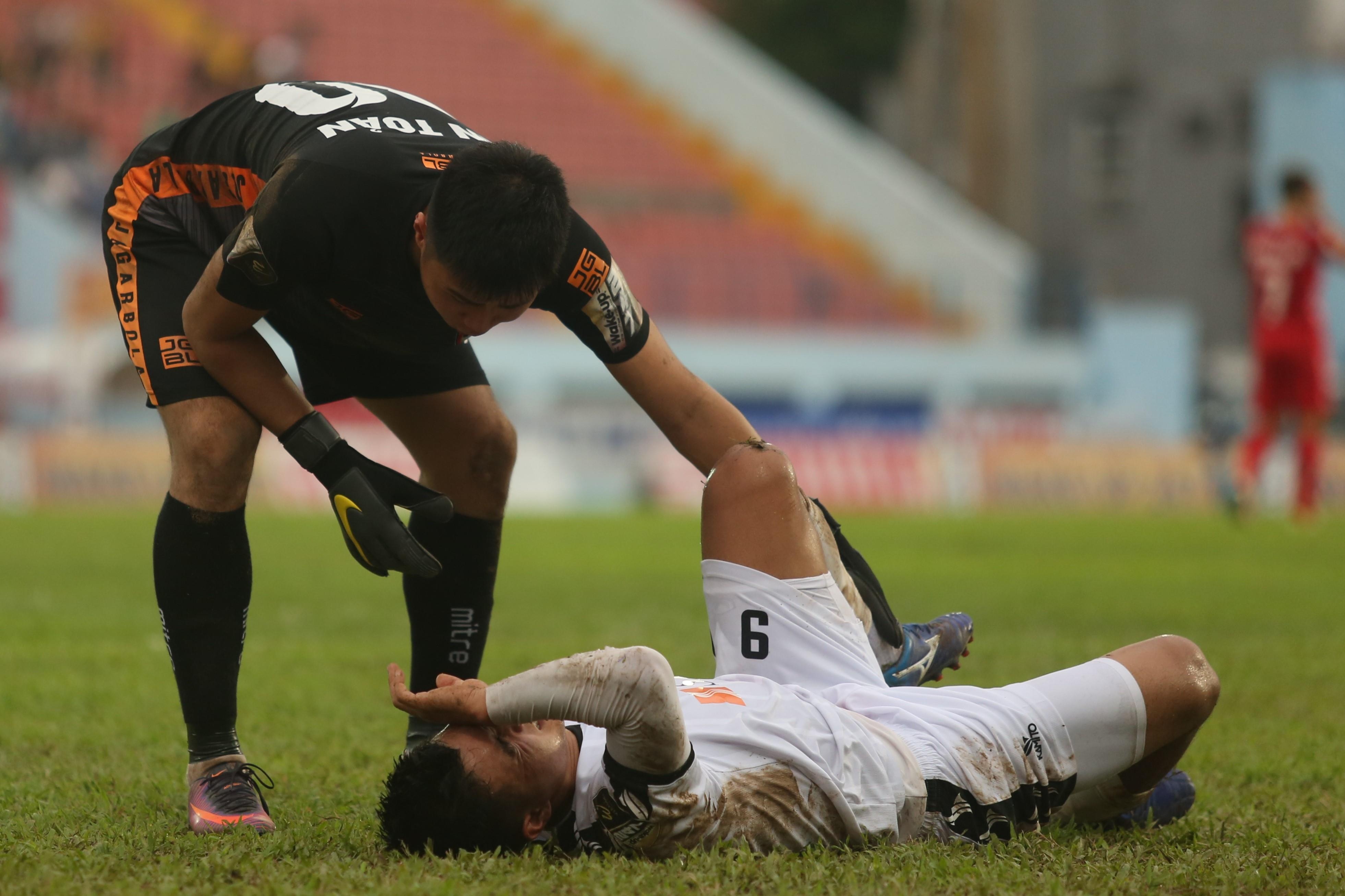 Hải Phòng, Đà Nẵng, Hà Đức Chinh, thẻ đỏ, V.League 2019, Bùi Tiến Dụng ảnh 1 Hai Phong, Da Nang, Ha Duc Chinh, the do, V.League 2019, Bui Tien Dung anh 1