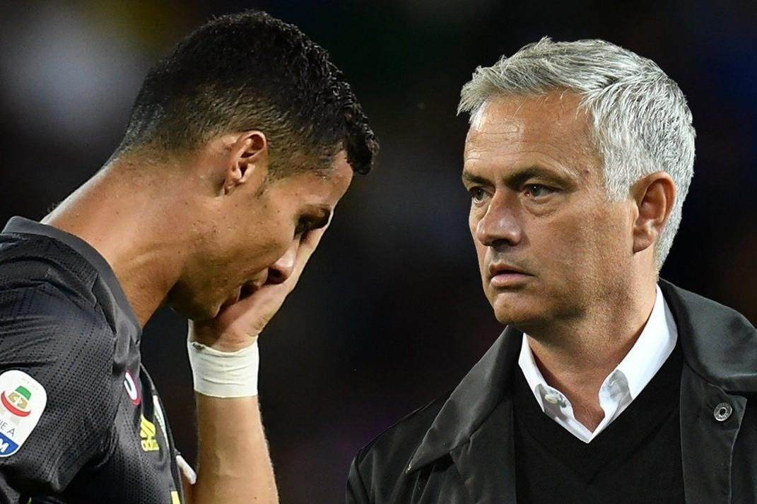 Ronaldo muon tai ngo HLV Mourinho o Juventus hinh anh