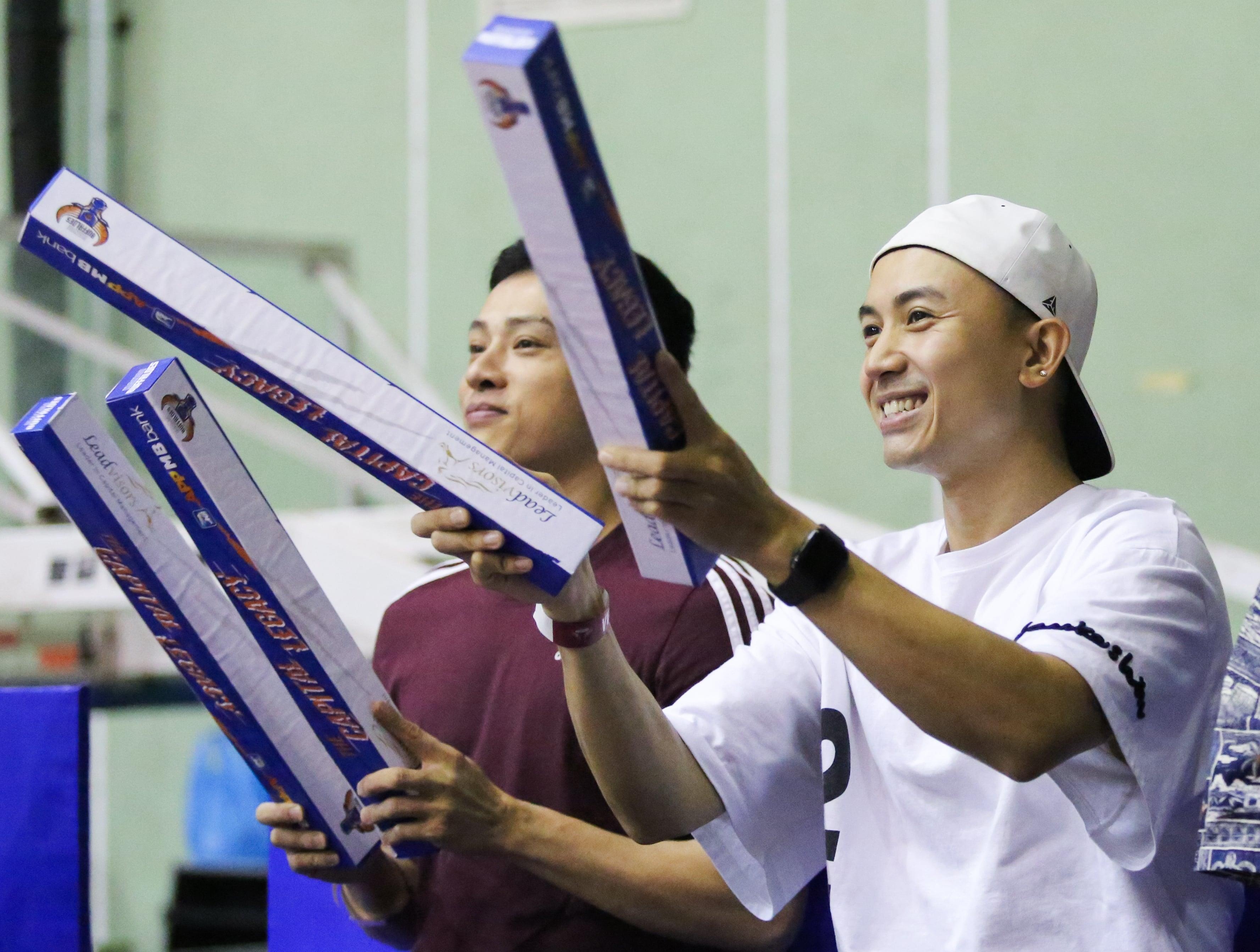 Ve nha di con,  VBA 2019,  Hanoi Buffaloes,  bong ro anh 4