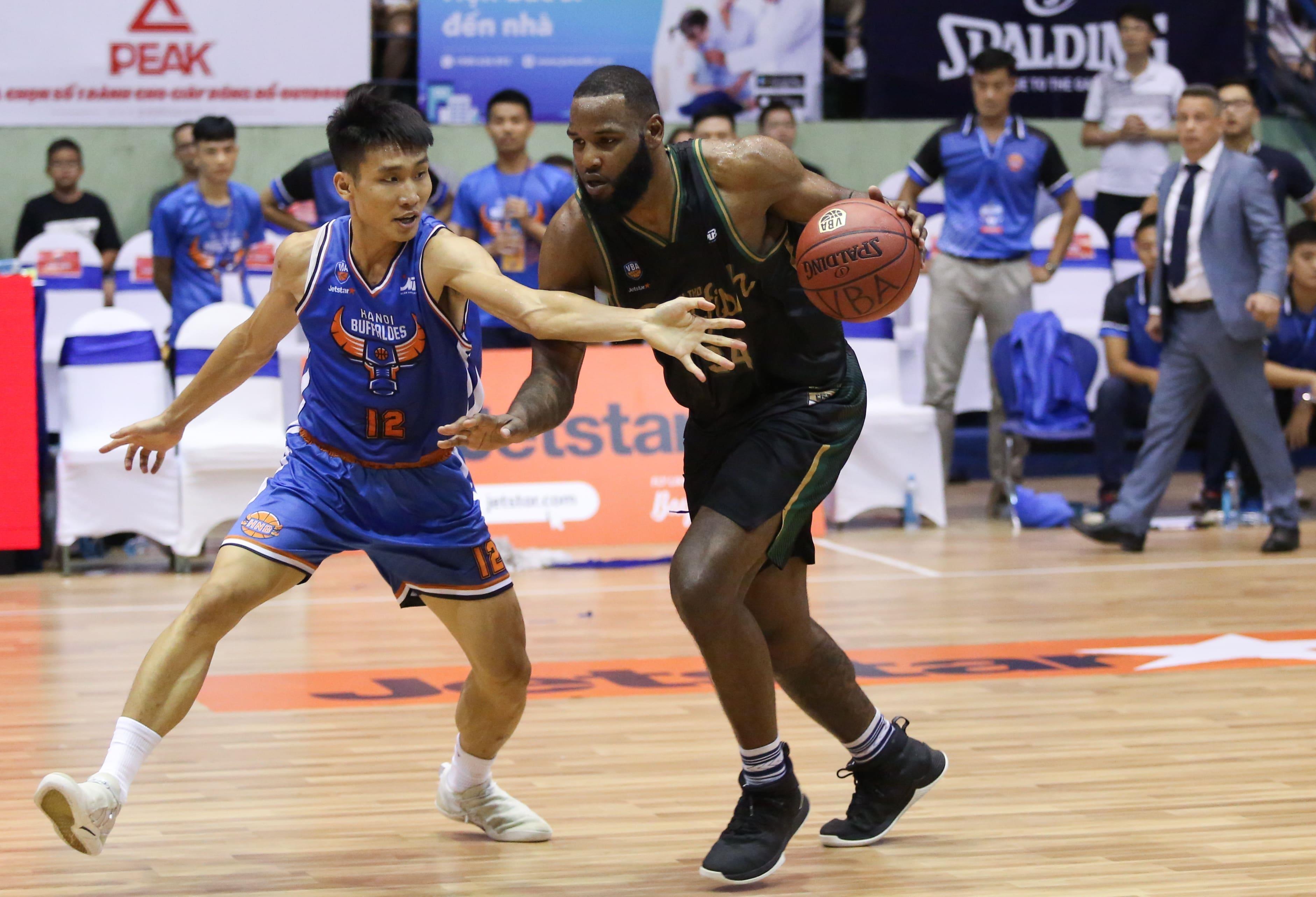 Ve nha di con,  VBA 2019,  Hanoi Buffaloes,  bong ro anh 9