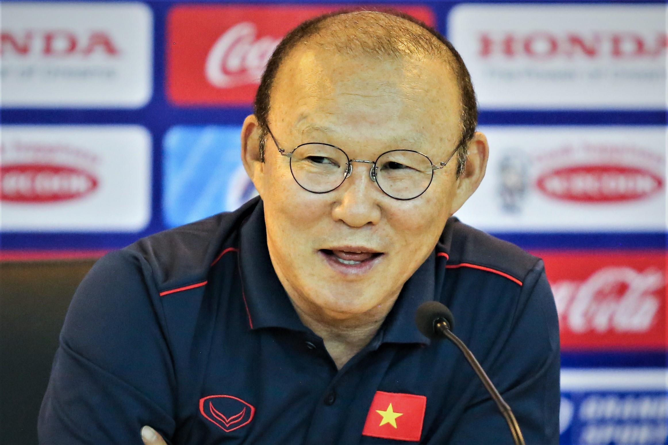 HLV Park: 'Nguoi Thai rat kho chap nhan viec thua Viet Nam' hinh anh