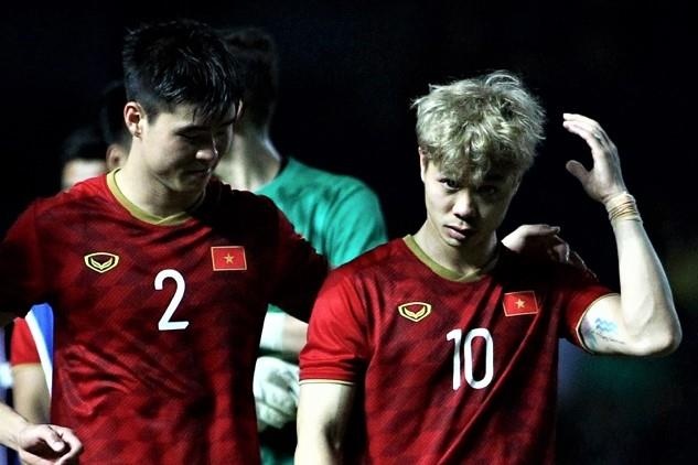 Con trai thay Park an ui Cong Phuong sau cu sut luan luu hong hinh anh