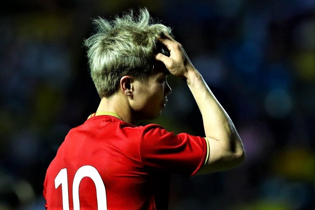 Nhung tinh huong bo lo dang tiec cua tuyen Viet Nam truoc Curacao hinh anh