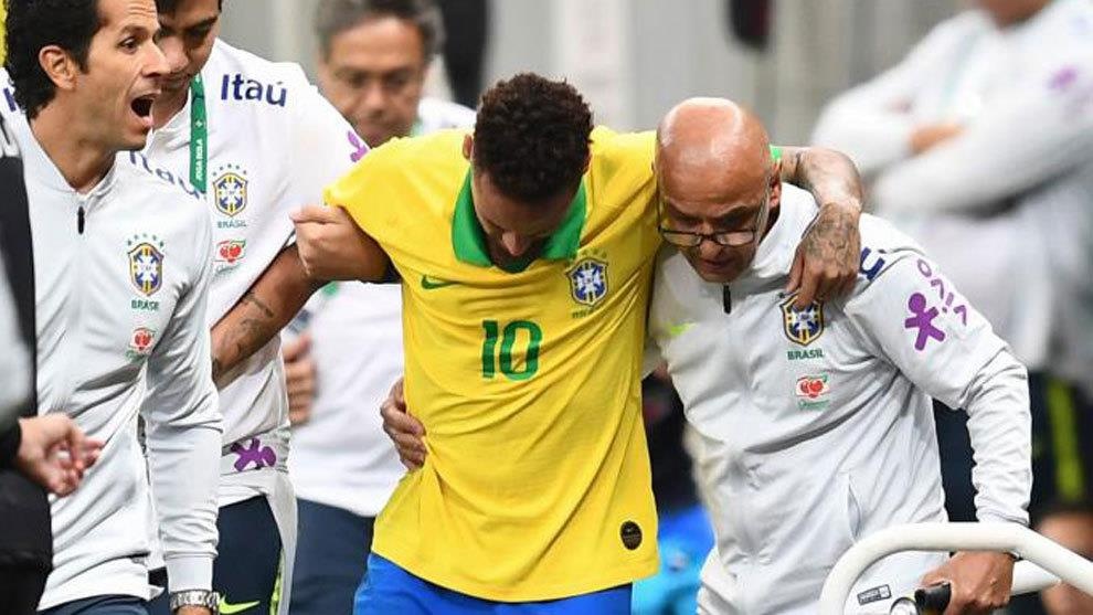 Neymar chấn thương, Copa America, đội tuyển Brazil, Neymar sang Real ảnh 1 Neymar chan thuong, Copa America, doi tuyen Brazil, Neymar sang Real anh 1