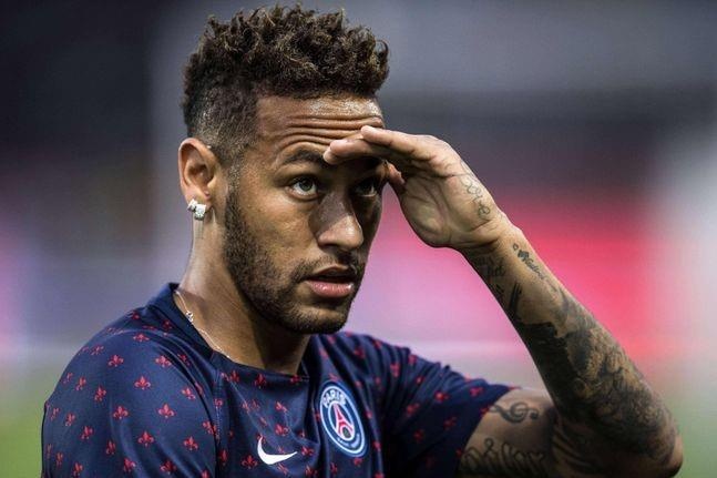 Gia chuyen nhuong cua Neymar giam gan 100 trieu euro hinh anh