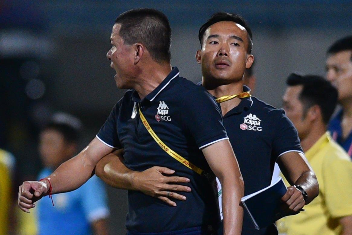 CLB Ha Noi,  HLV Chu Dinh Nghiem,  V.League 2019 anh 10