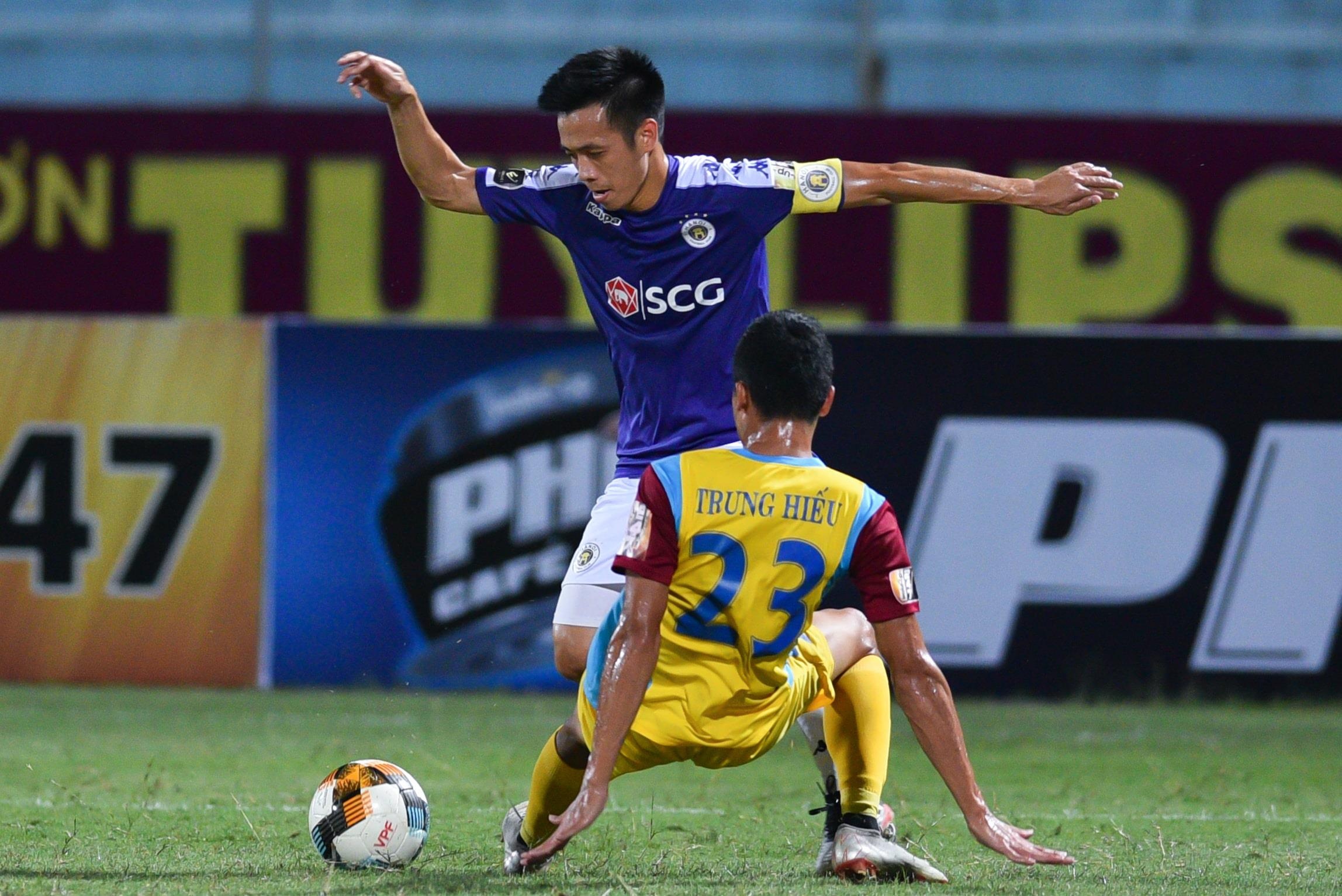 CLB Ha Noi,  HLV Chu Dinh Nghiem,  V.League 2019 anh 1