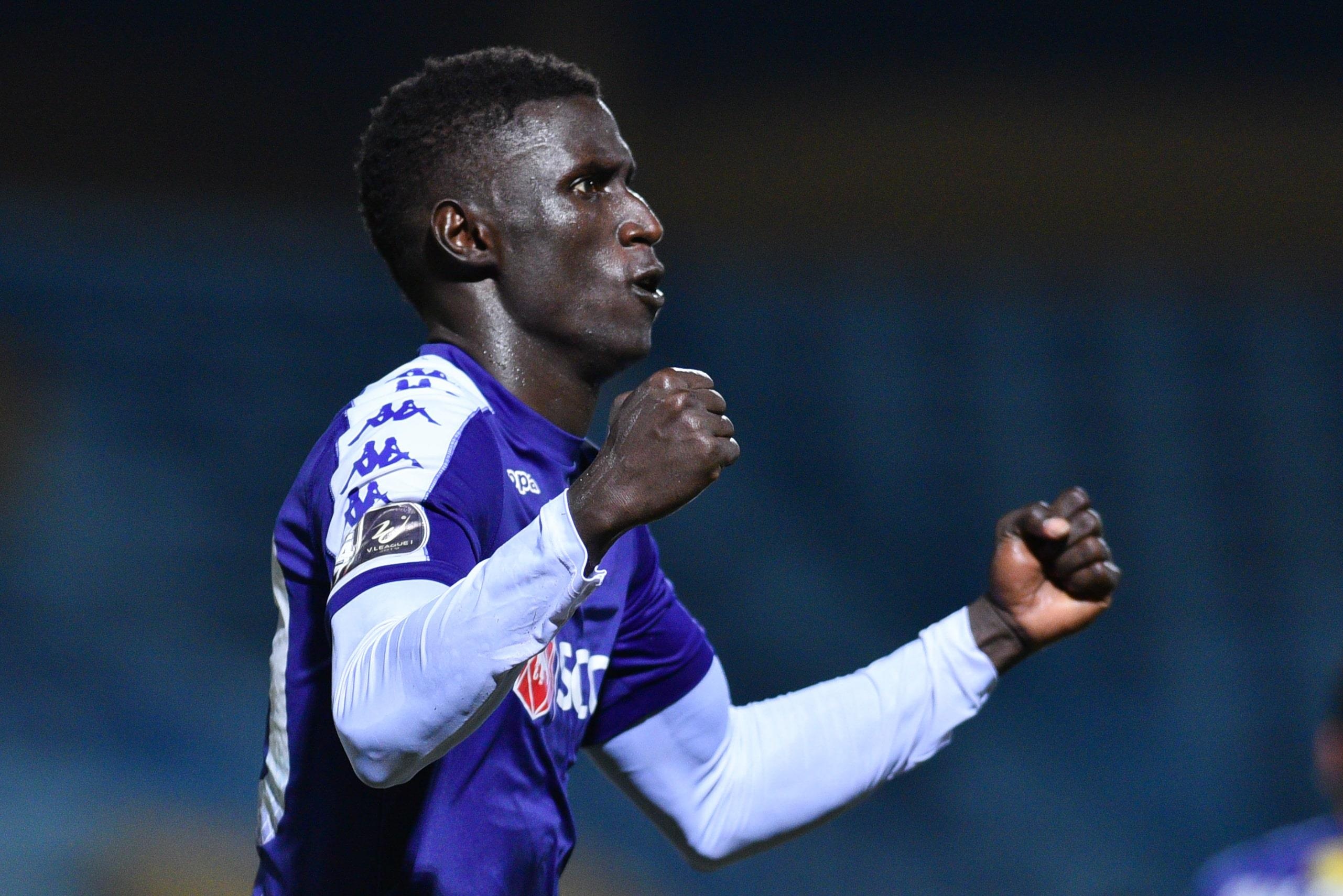 CLB Ha Noi,  HLV Chu Dinh Nghiem,  V.League 2019 anh 7