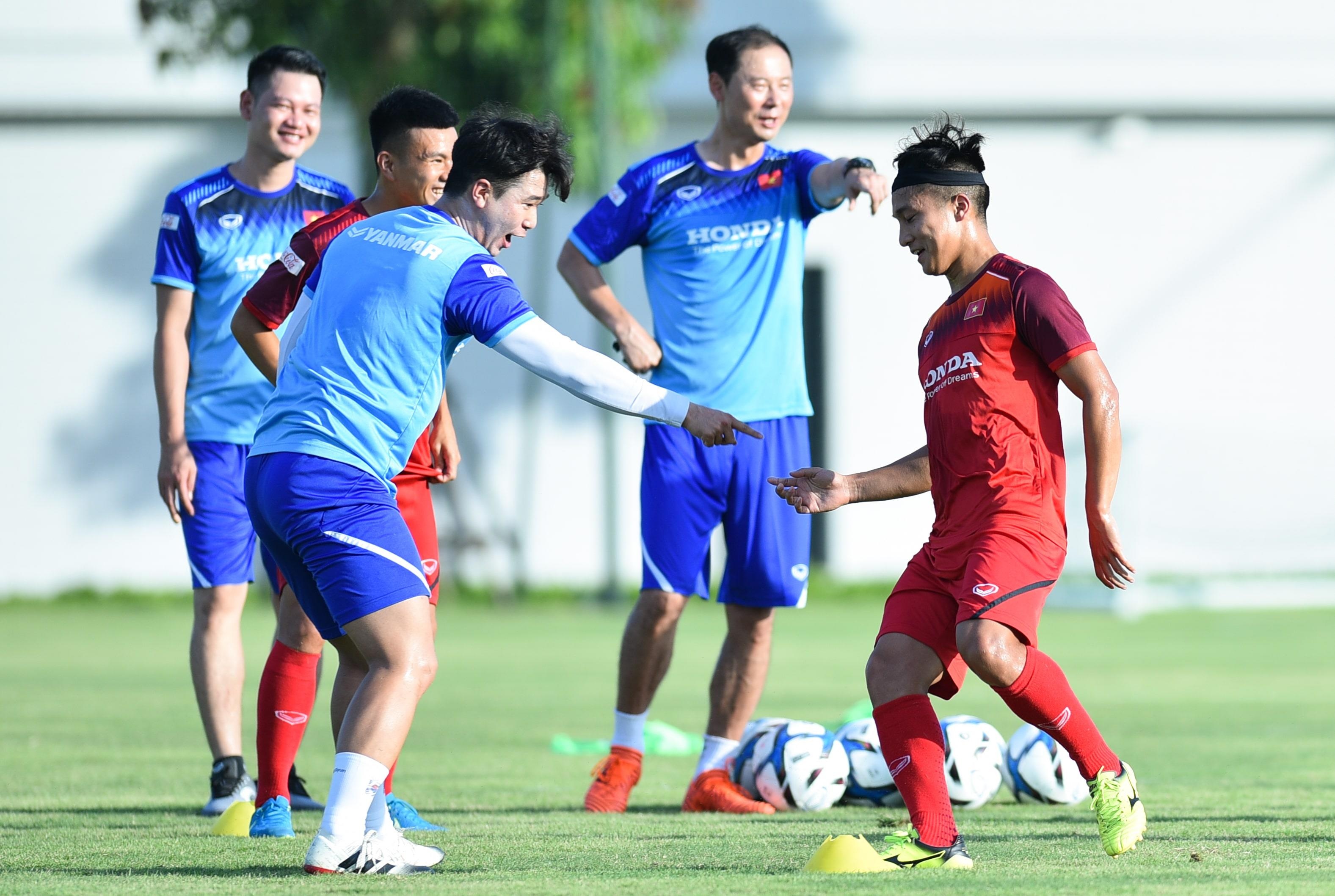 U23 Viet Nam,  HLV Park Hang-seo,  Martin Lo,  doi tuyen Viet Nam,  hop dong HLV Park anh 6