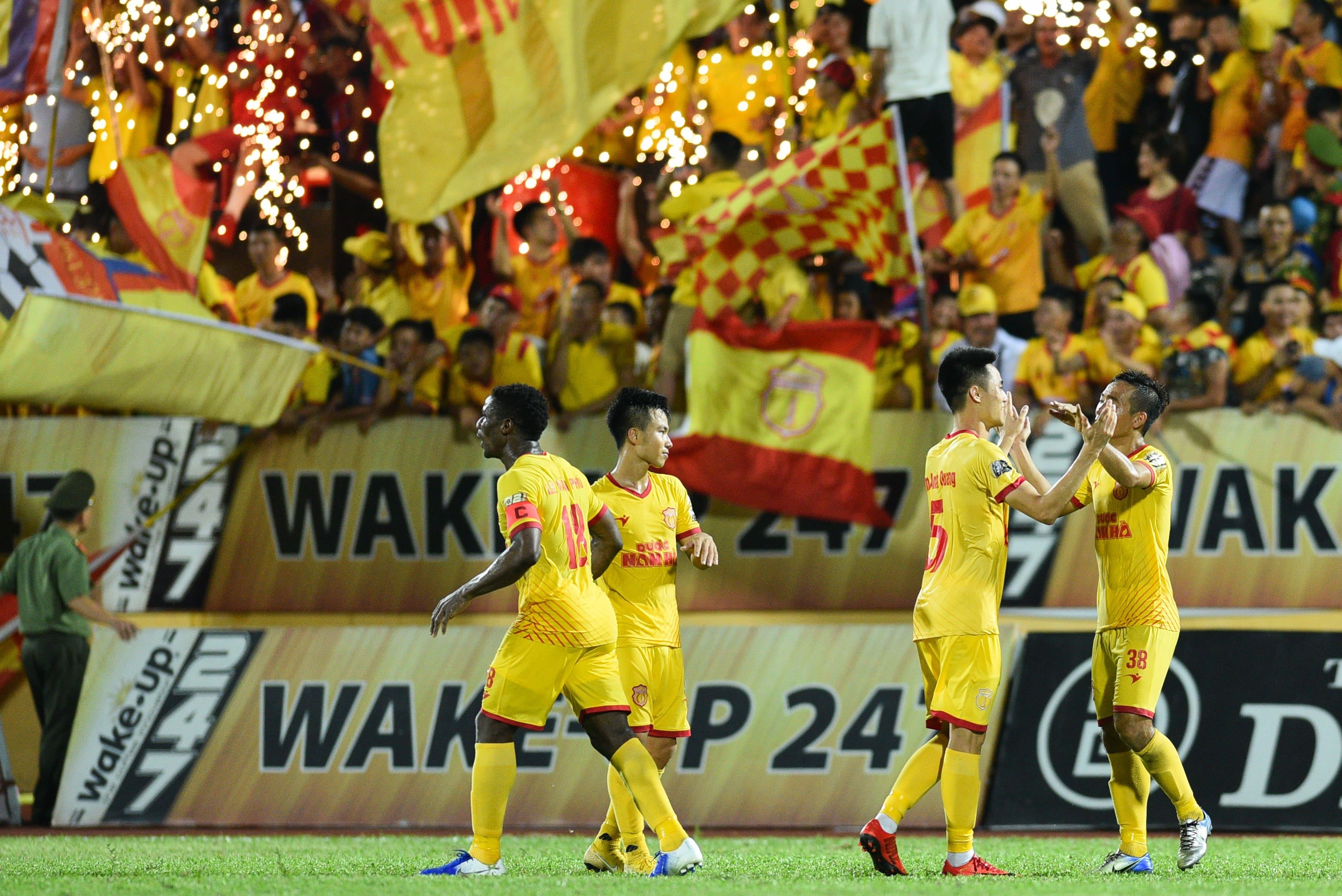 Trong Hoang,  CLB Viettel,  Nam Dinh vs Viettel,  V.League 2019 anh 9