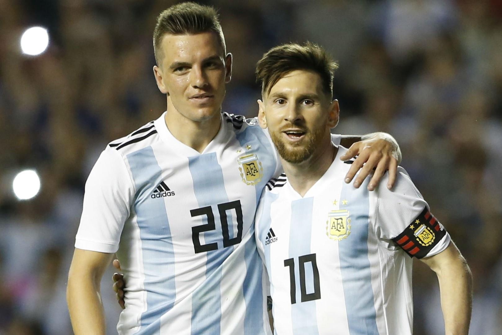 Tottenham muon chieu mo dong doi cua Messi voi gia ky luc hinh anh