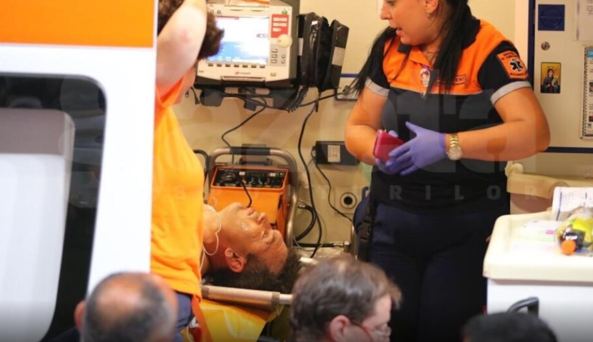 HLV dau tim,  HLV nhap vien,  bong da Romania anh 1