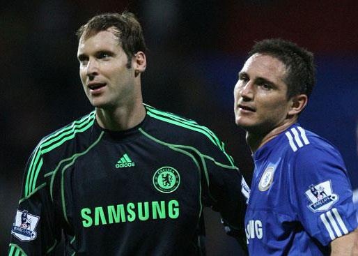 Bo sau cua Chelsea tren bang ghe huan luyen mua toi hinh anh