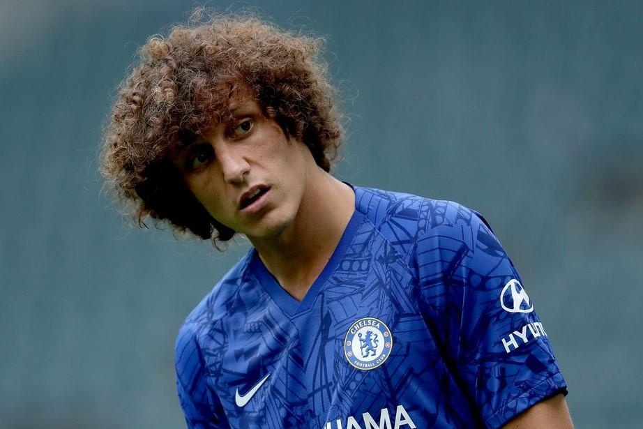 Arsenal dat thoa thuan chieu mo David Luiz hinh anh