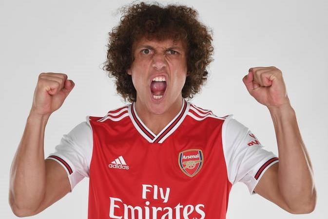 Arsenal chieu mo thanh cong David Luiz va Kieran Tierney hinh anh
