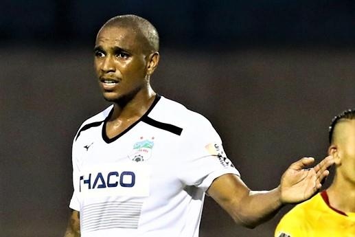 Hau ve Viettel mac sai lam de ngoai binh HAGL ghi ban hinh anh