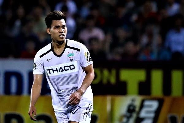 Van Thanh roi san bang cang sau pha tranh chap voi Trong Hoang hinh anh