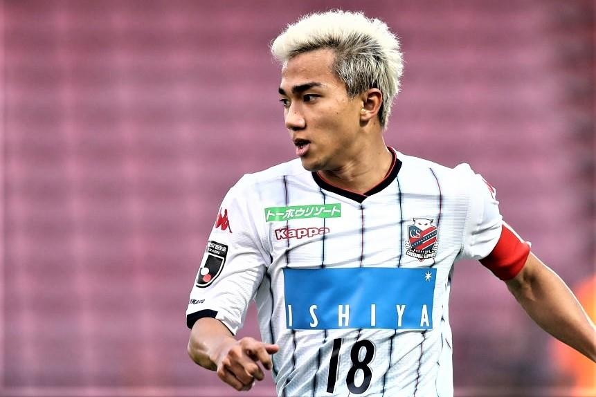 Chanathip lap cu dup tai J.League truoc them dai chien voi Viet Nam hinh anh
