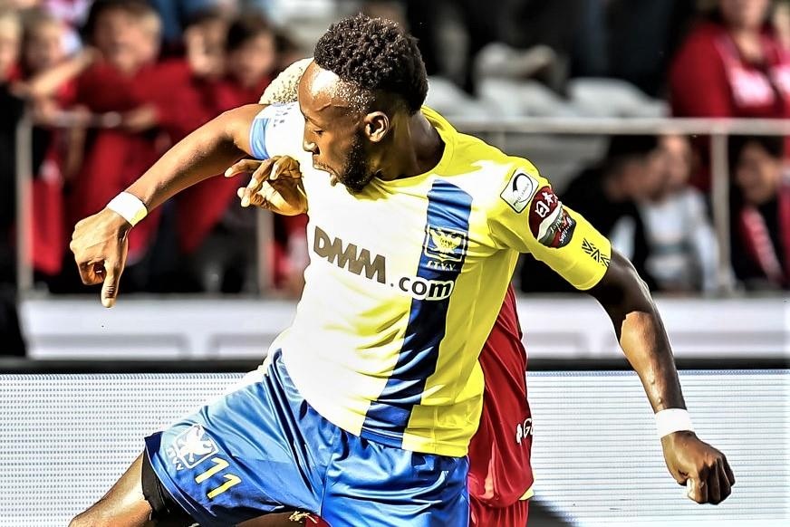 Highlights Royal Antwerp 2-0 Sint-Truidense hinh anh