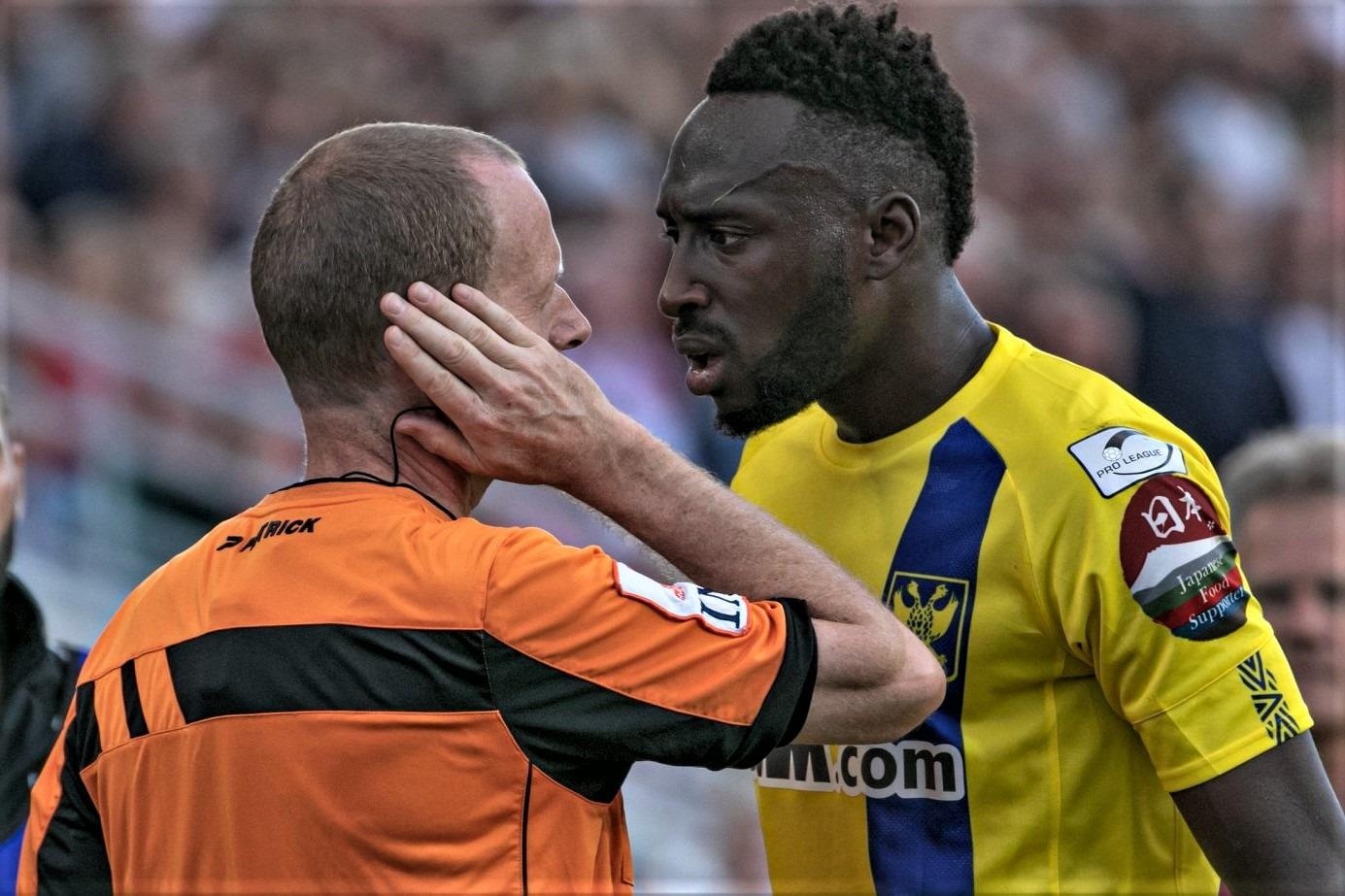 Highlights Sint-Truidense 0-0 Zulte Waregem hinh anh