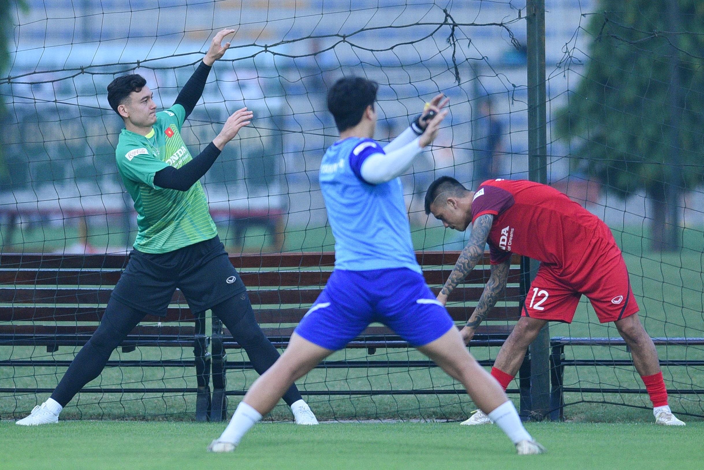 Tuyen Viet Nam tap luyen anh 2