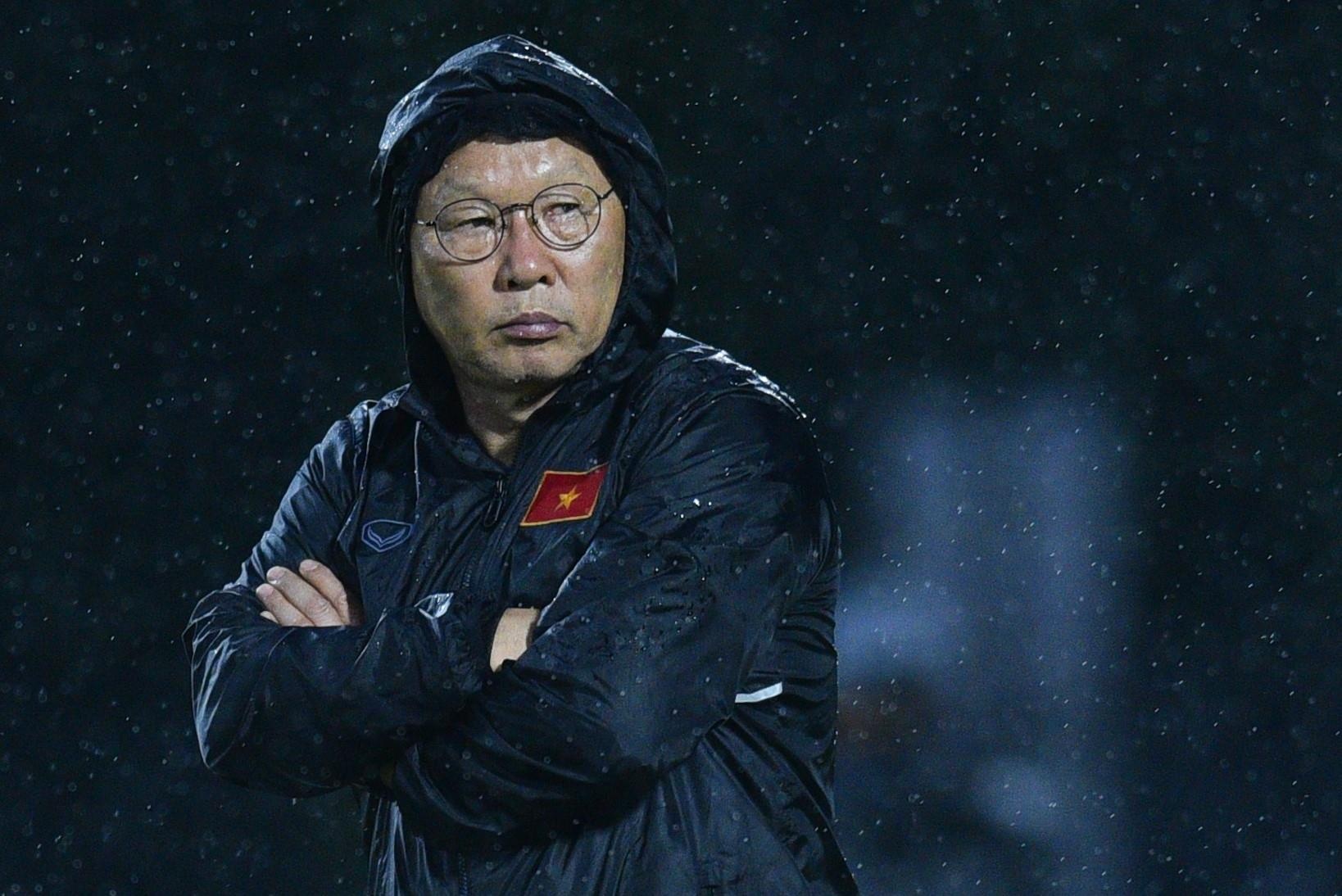 Quang Hai tiep tuc vang mat o buoi tap cua tuyen Viet Nam hinh anh