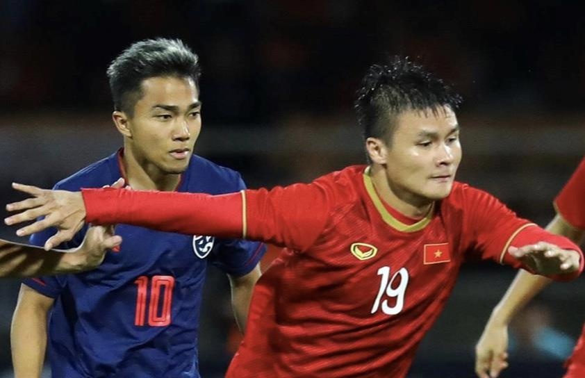 Tranh cai ve van de trong tai o tran Thai Lan - Viet Nam hinh anh