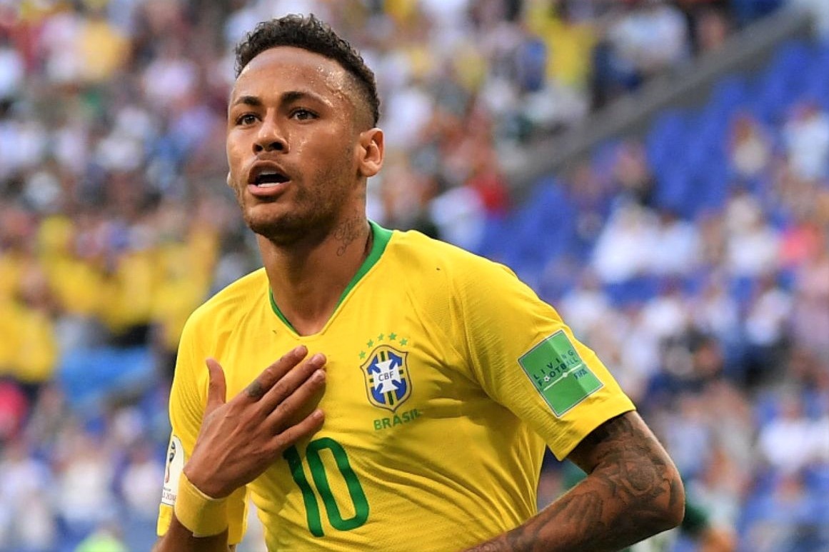 Thong ke chi ra Neymar hay hon Ronaldo o cap doi tuyen hinh anh