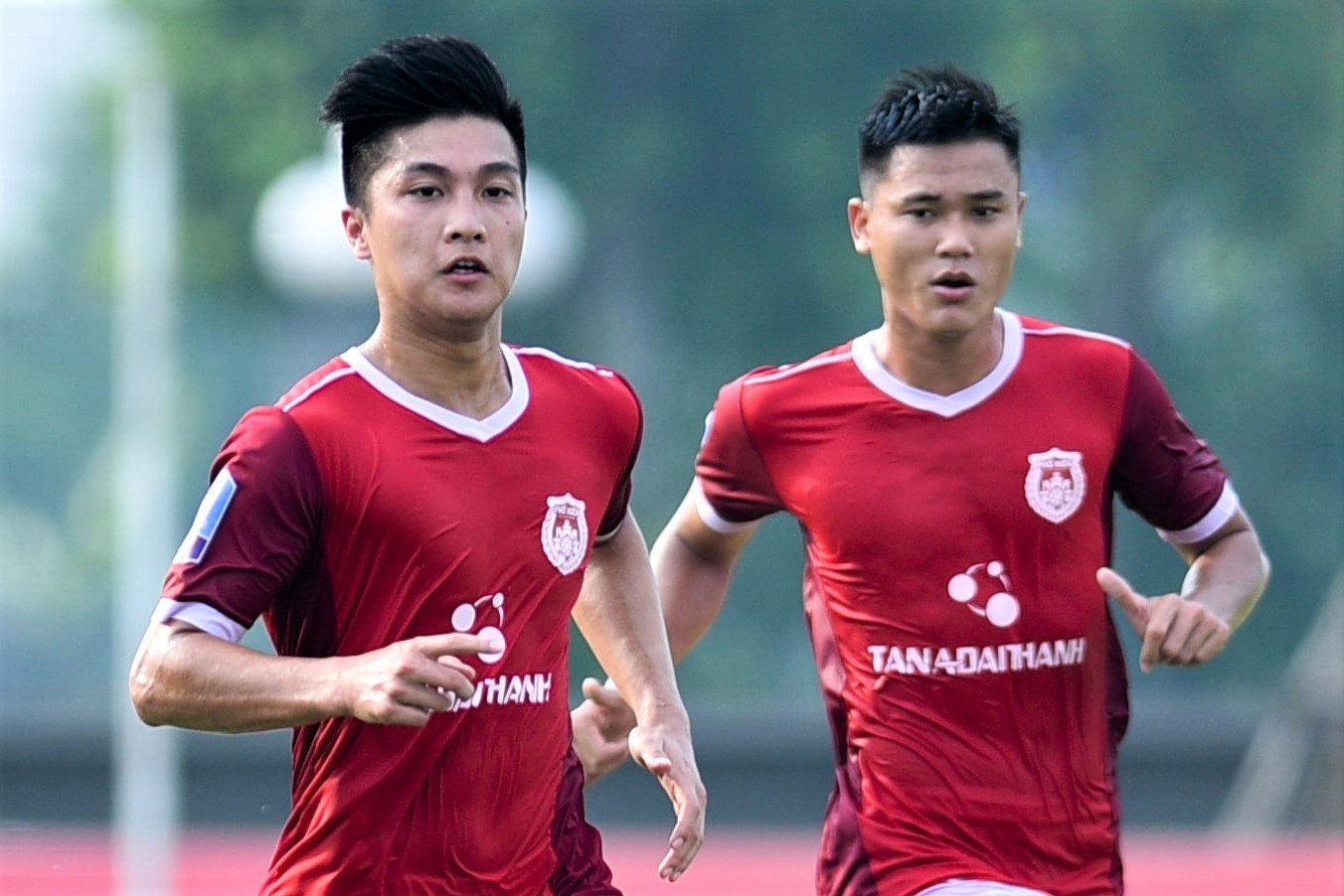 Martin Lo gay that vong truoc tan vuong cua giai hang Nhat hinh anh