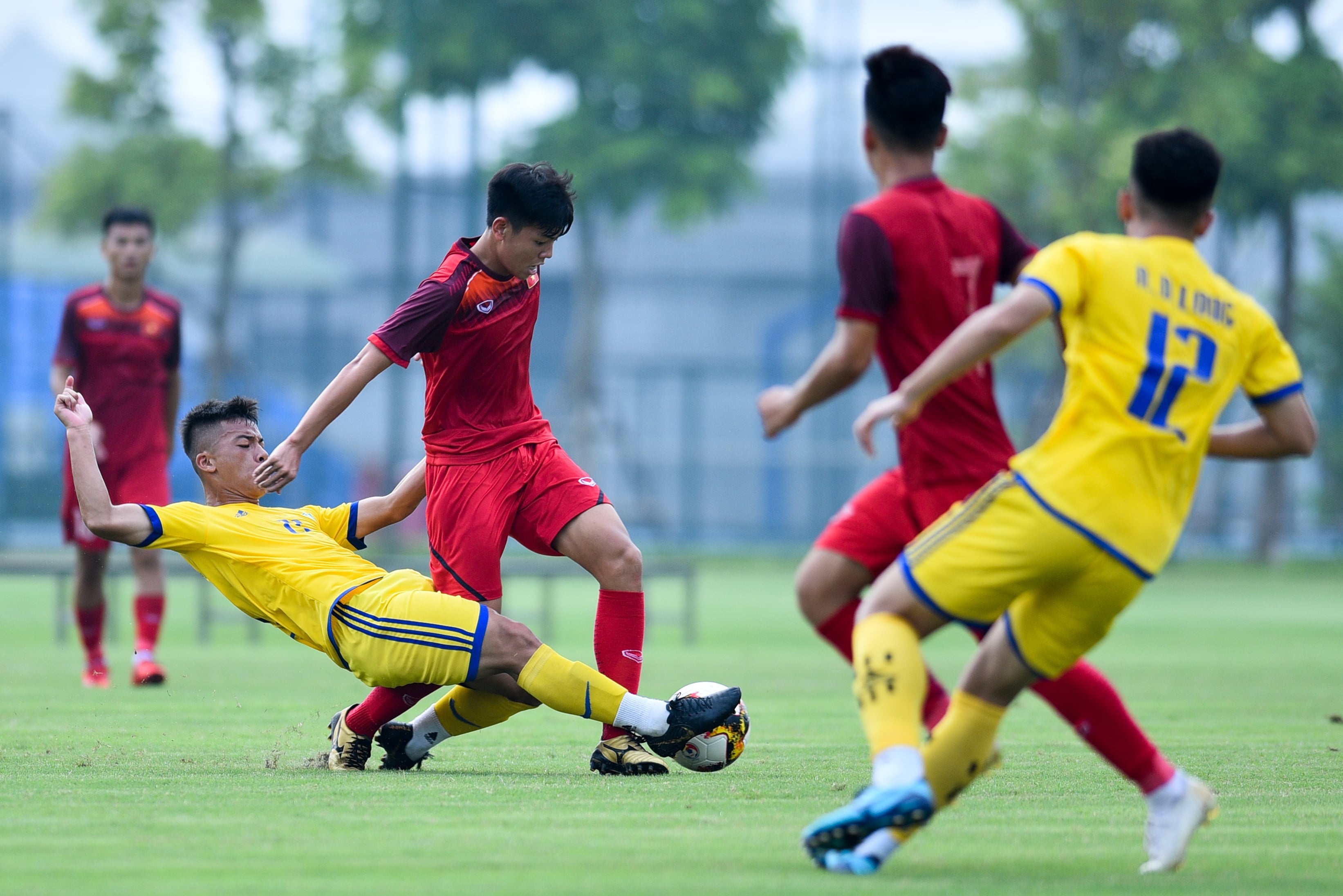 U19 Viet Nam hoi quan anh 1