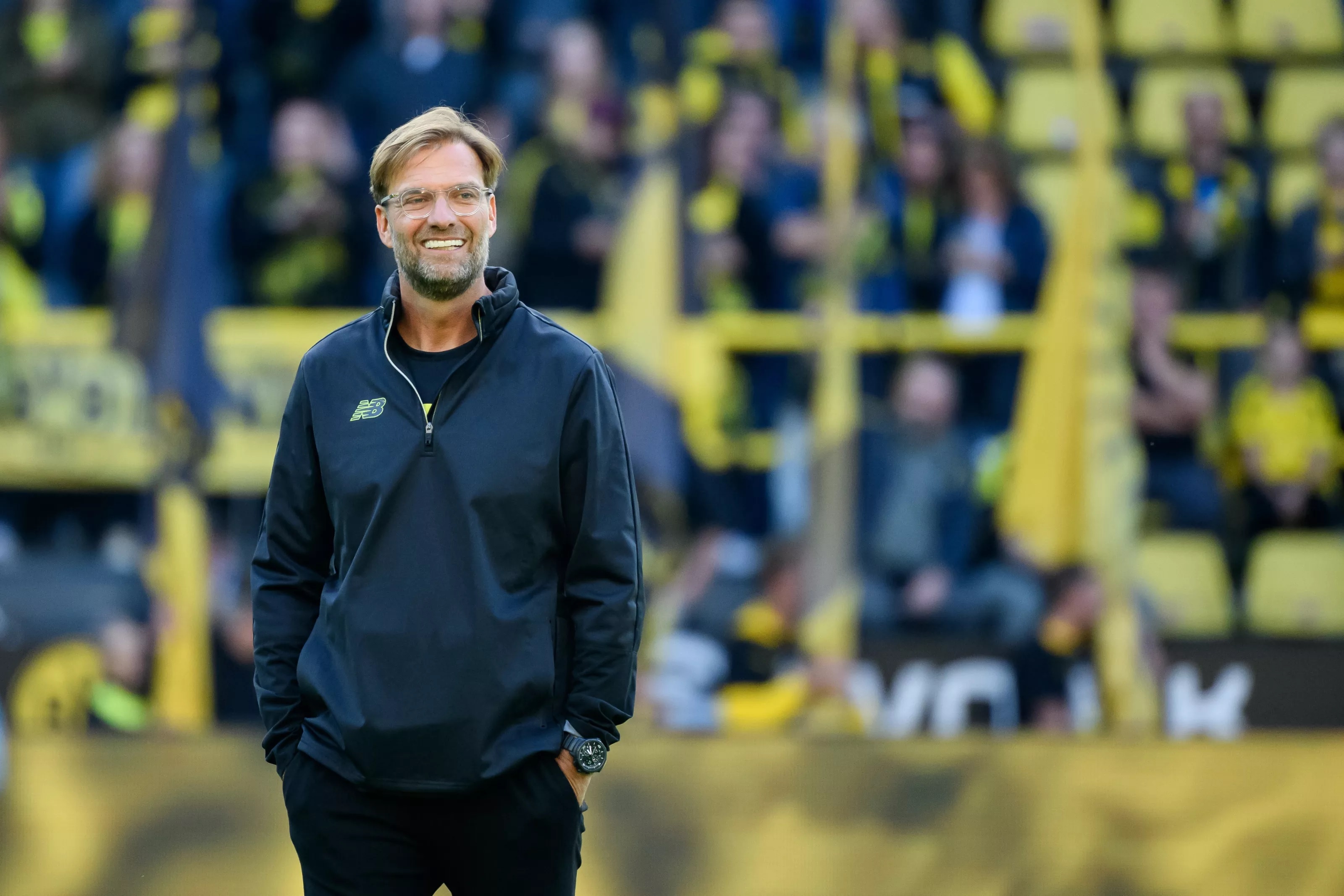 Le trao giai The Best anh 3