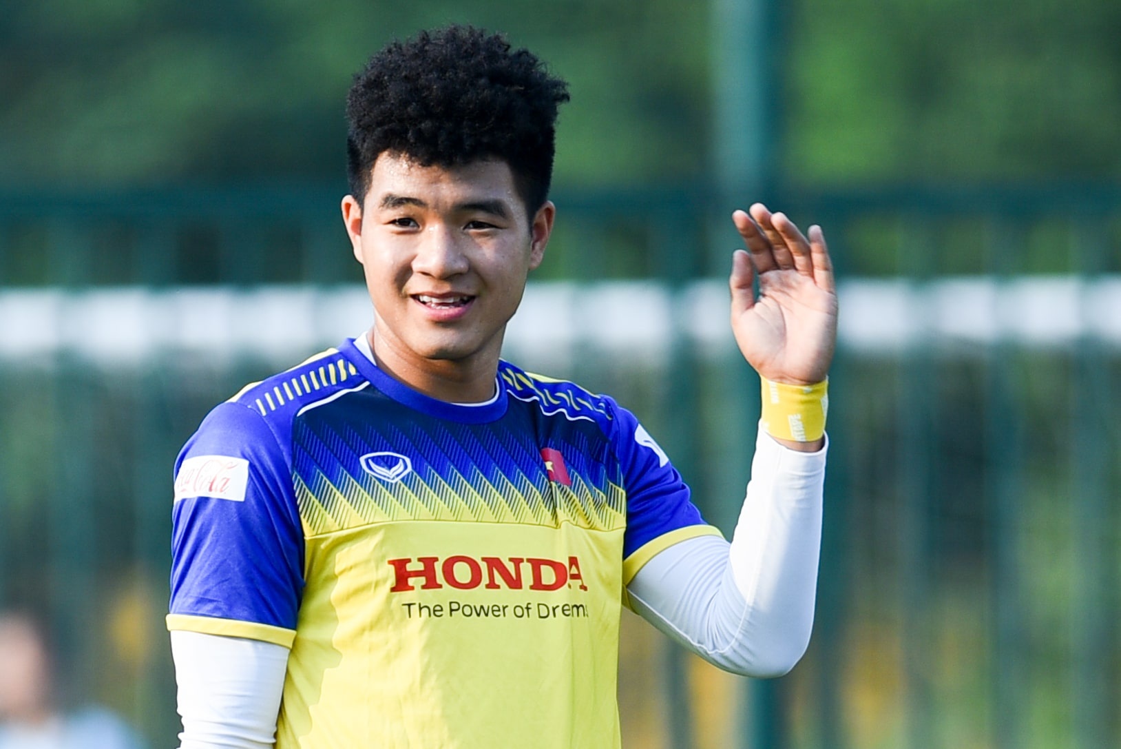 Duc Chinh va Trong Dai thi tang bong luc tap rieng vi chan thuong hinh anh