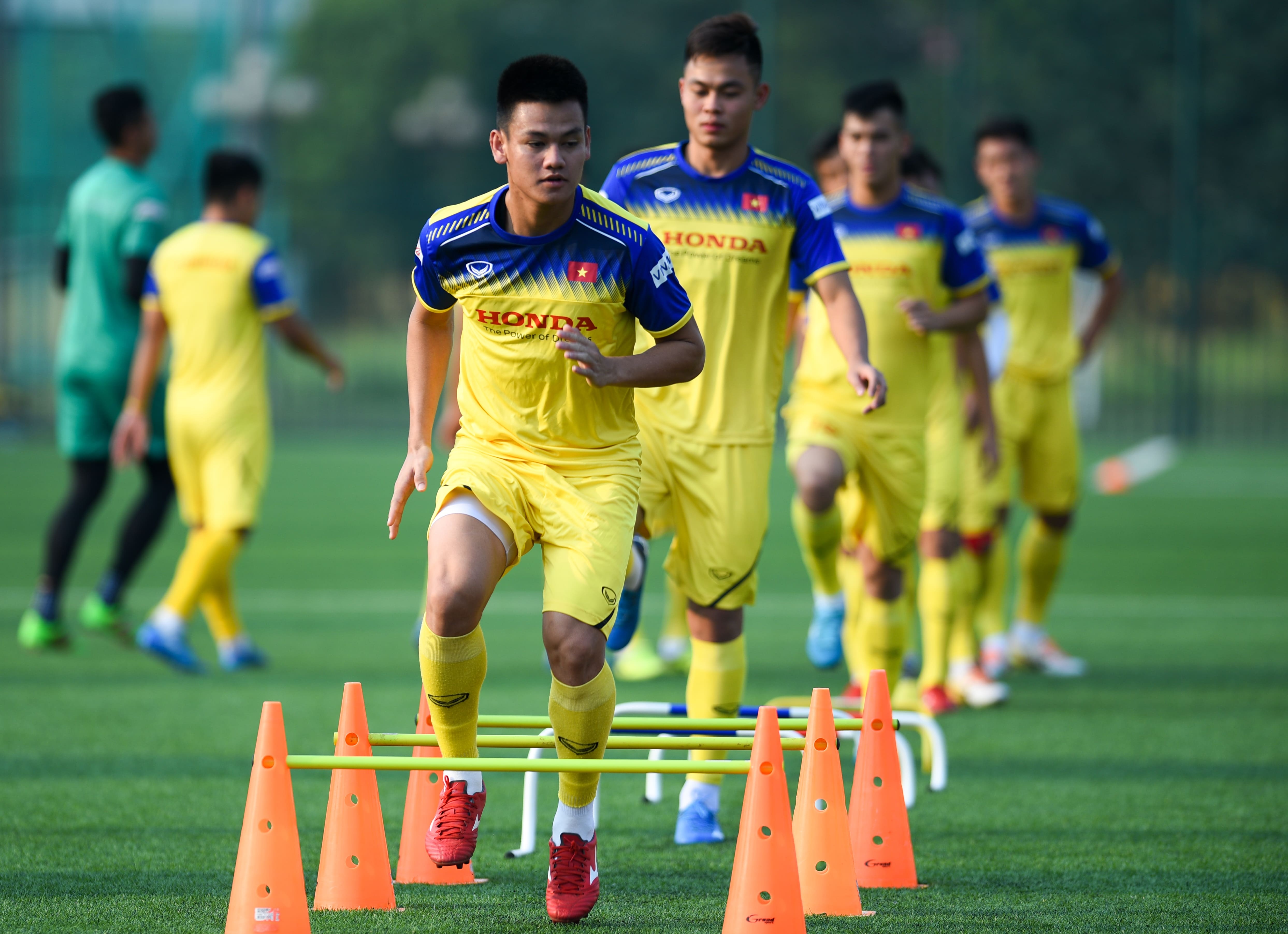 Duc Chinh tro lai anh 5