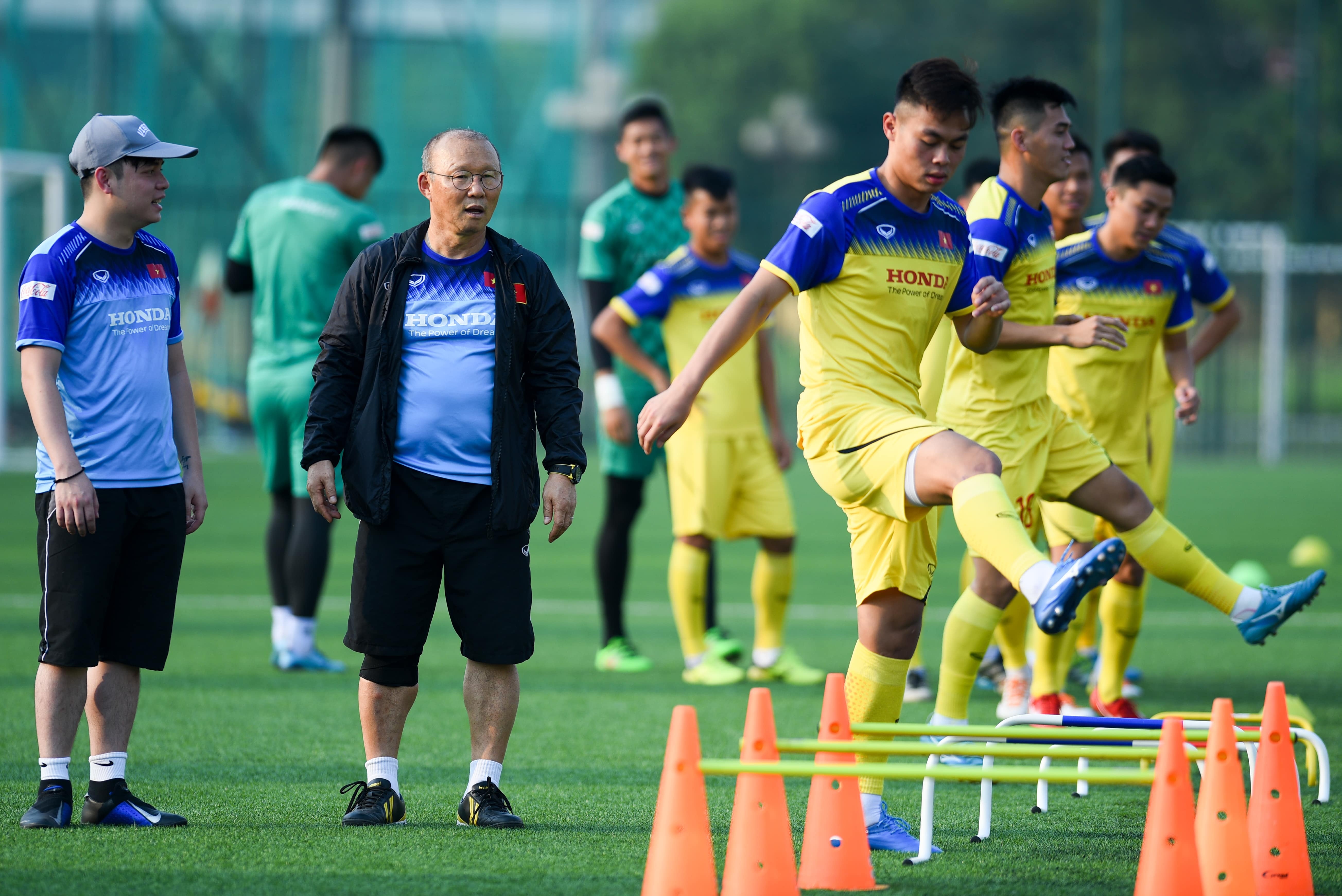 Duc Chinh tro lai anh 6