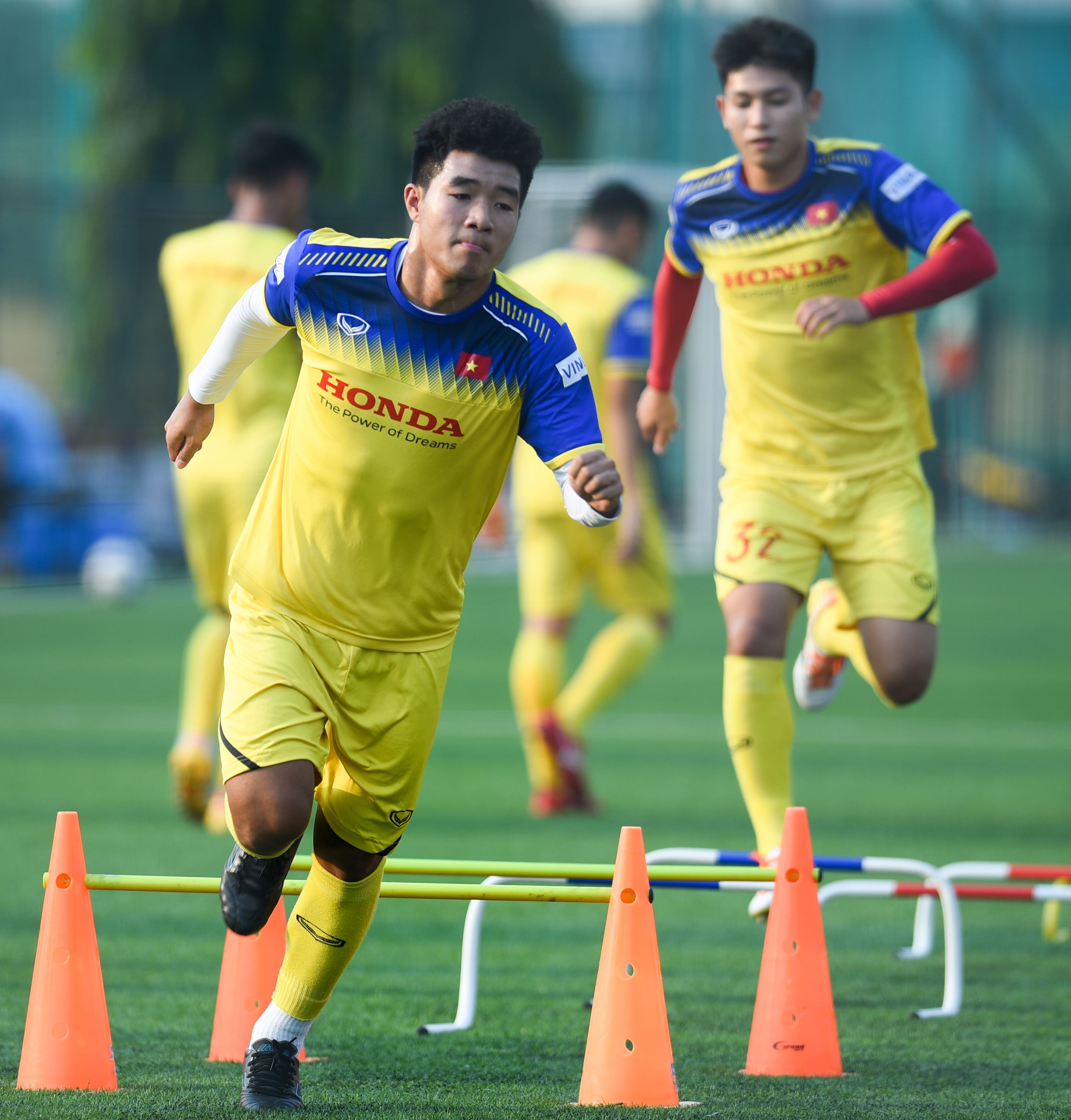 Duc Chinh tro lai anh 7