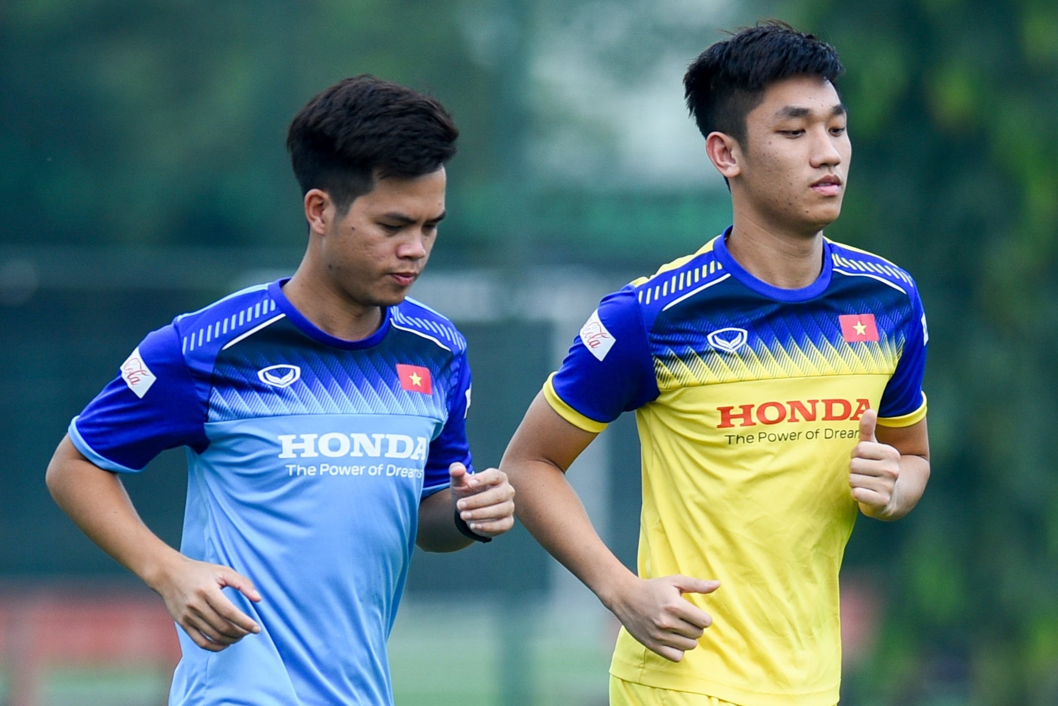 Trong Dai tiep tuc tap rieng duoi su giam sat cua bac si hinh anh