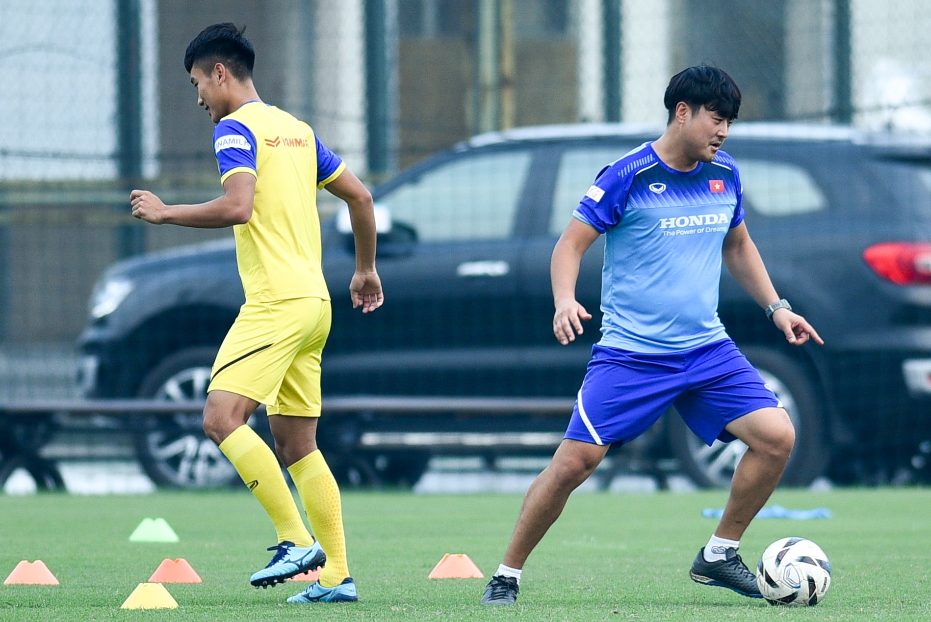 Trong Dai chan thuong anh 7