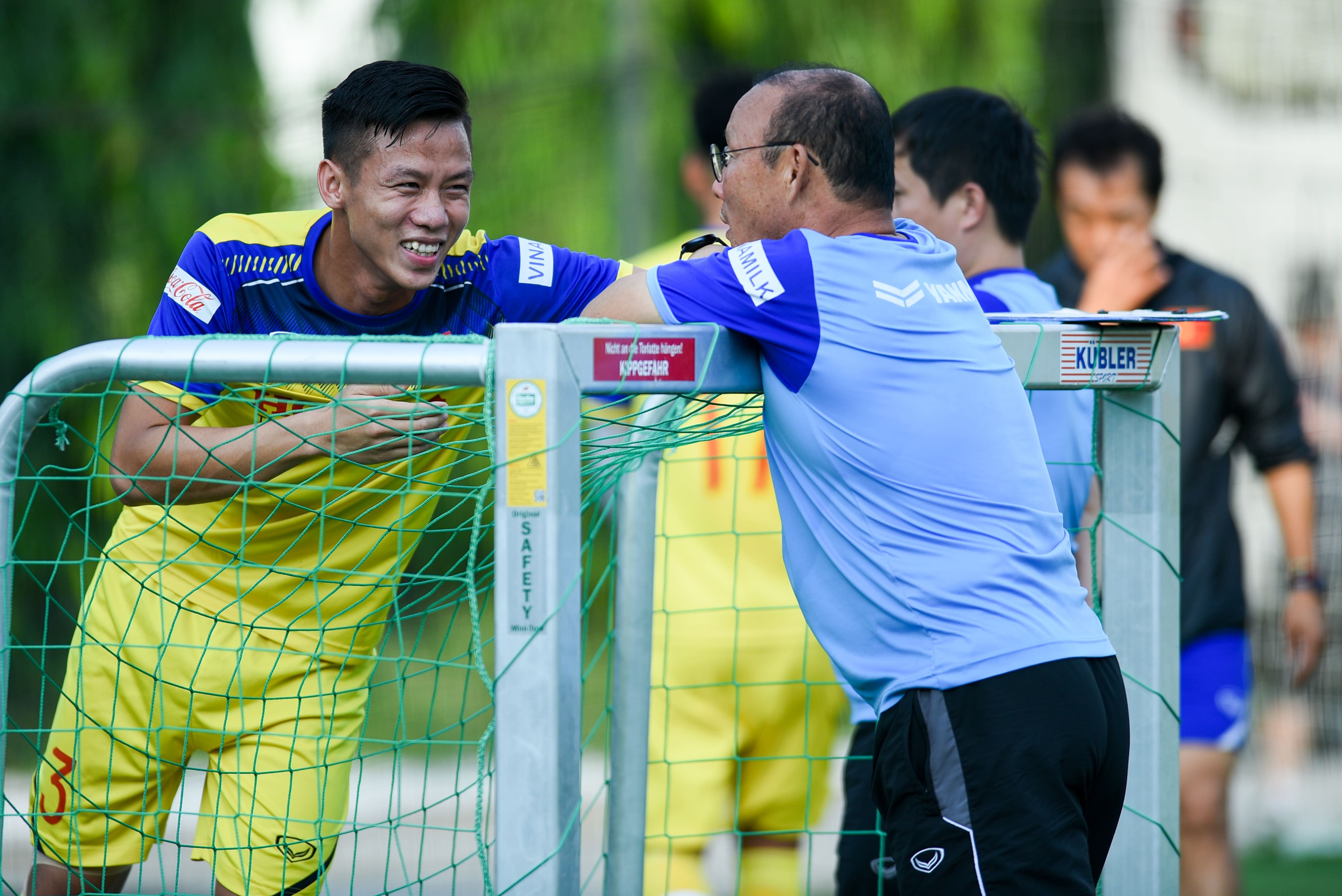 Văn Lâm về Việt Nam ảnh 7 Van Lam ve Viet Nam anh 7