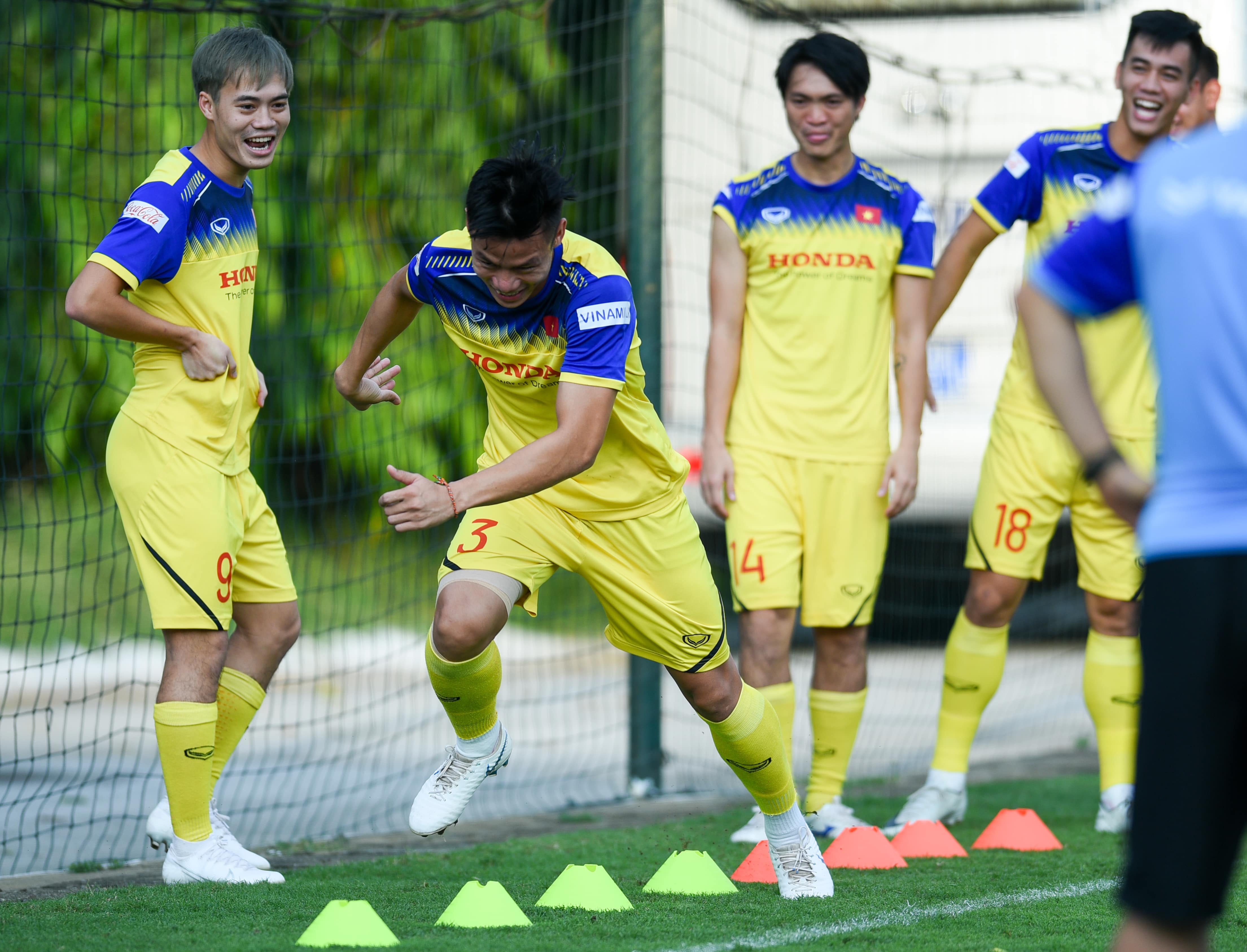 Văn Lâm về Việt Nam ảnh 8 Van Lam ve Viet Nam anh 8