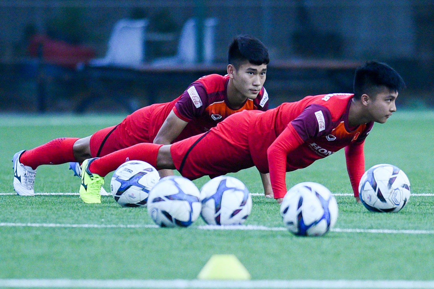 Bui Tien Dung ve nuoc anh 8