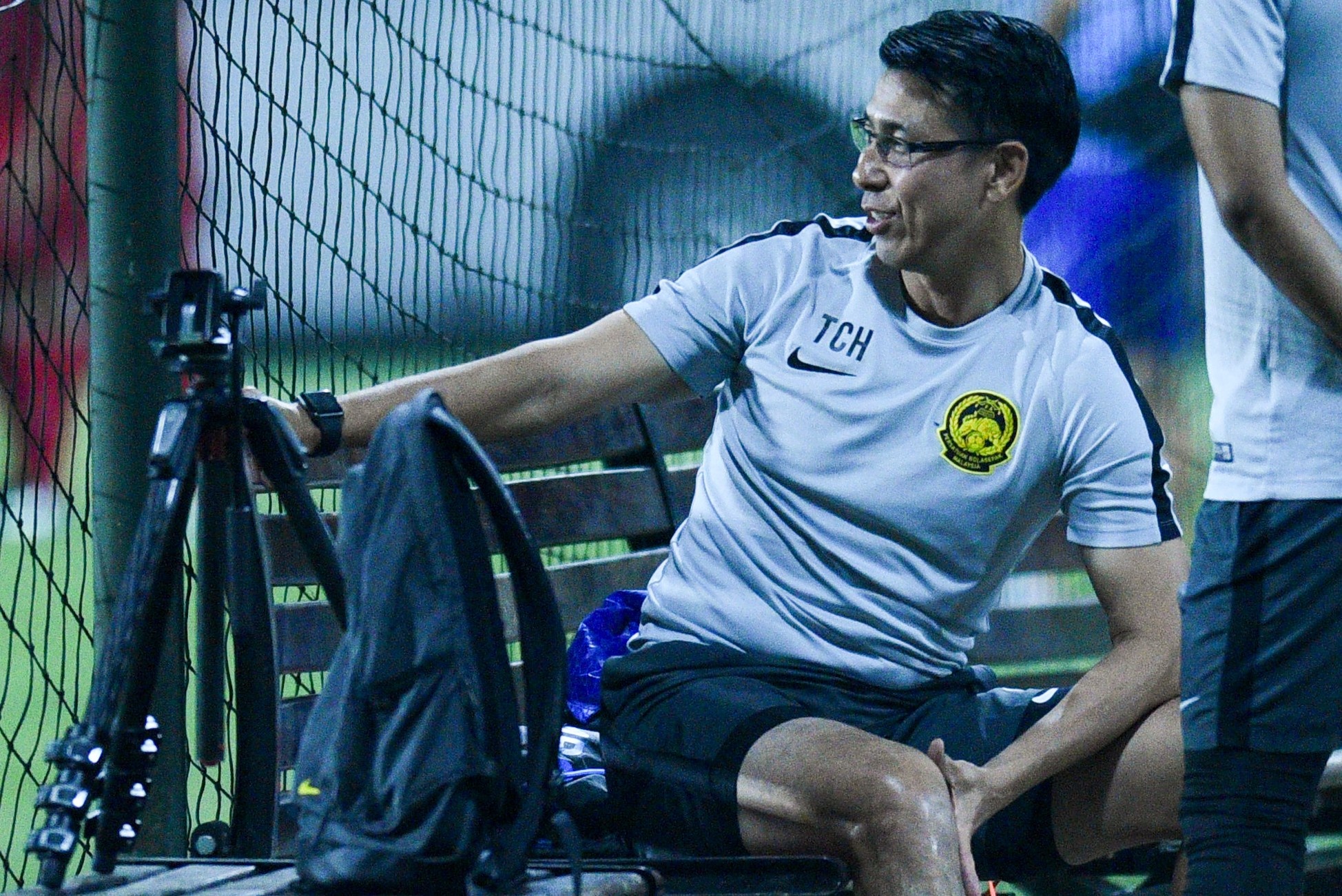 HLV Malaysia xem tuyen Viet Nam tap tu xa hinh anh