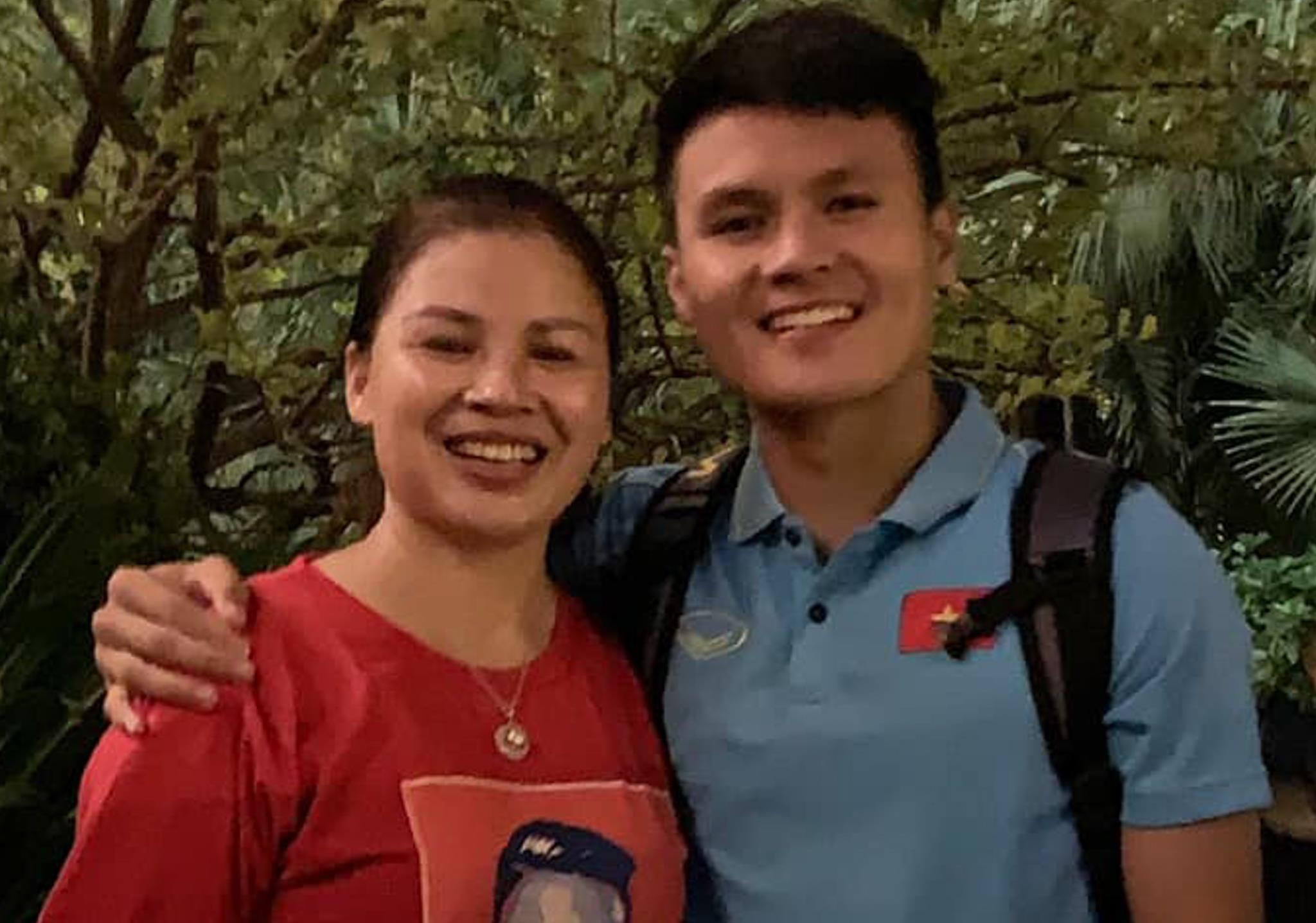 Quang Hai va dong doi tu tin sau chien thang truoc Malaysia hinh anh