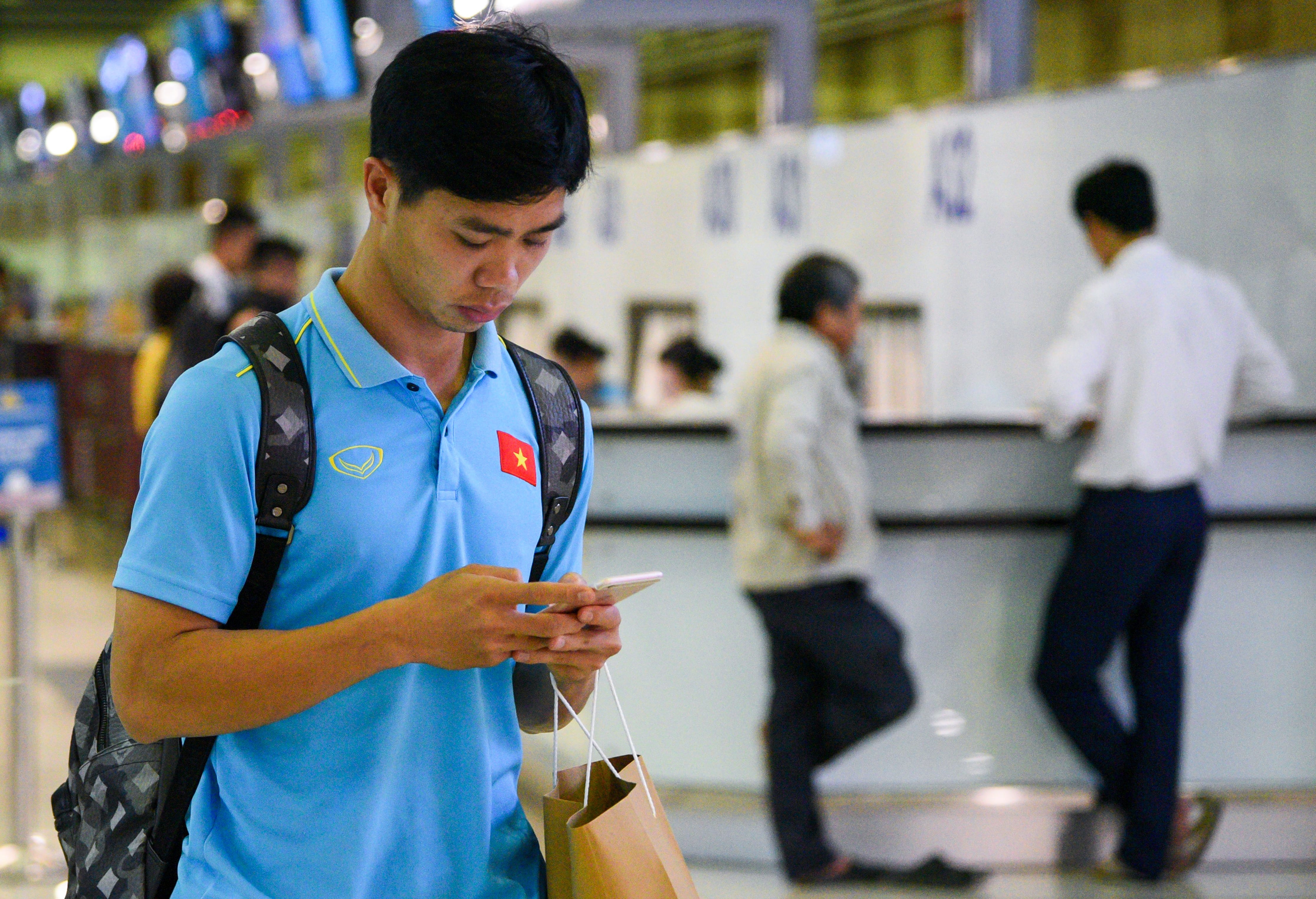 Tuyển Việt Nam bay 3 giờ sáng ảnh 7 Tuyen Viet Nam bay 3 gio sang anh 7