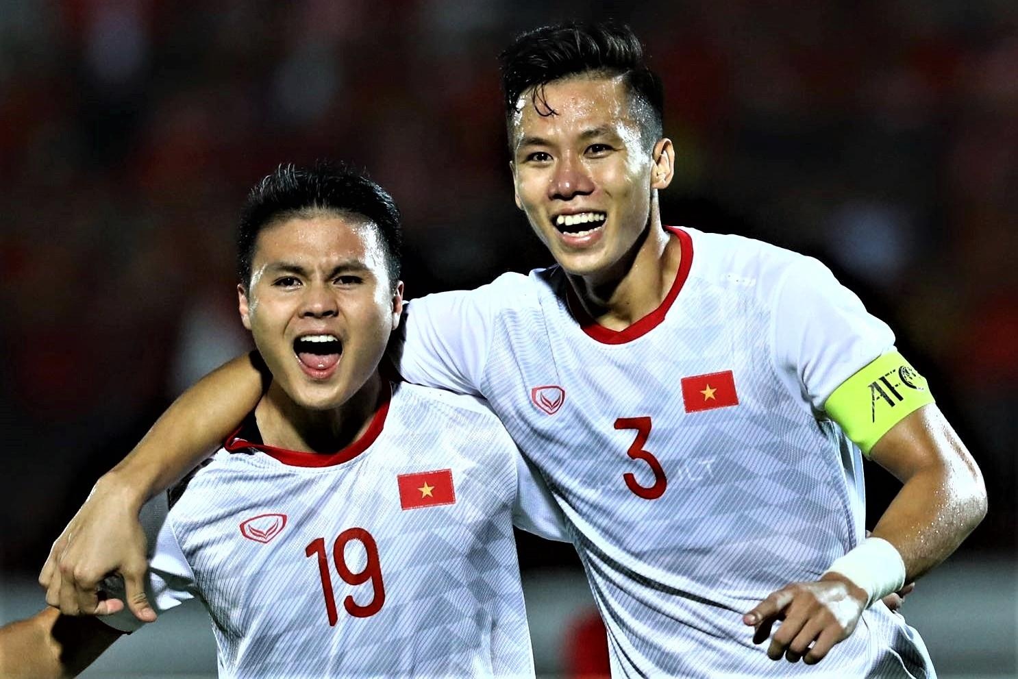 Highlights vong loai World Cup: Indonesia 1-3 Viet Nam hinh anh
