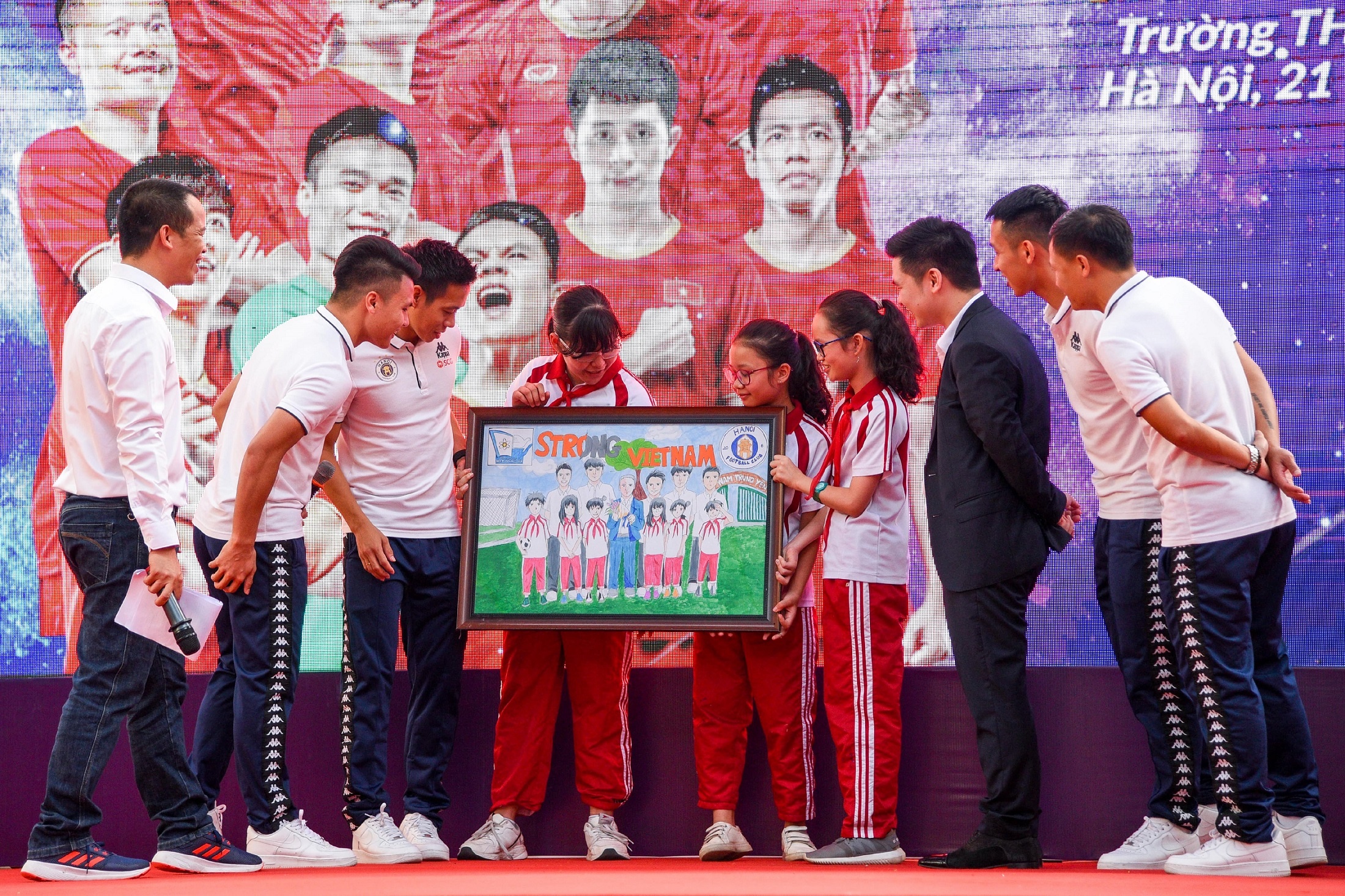 CLB Ha Noi vo dich V.League anh 9