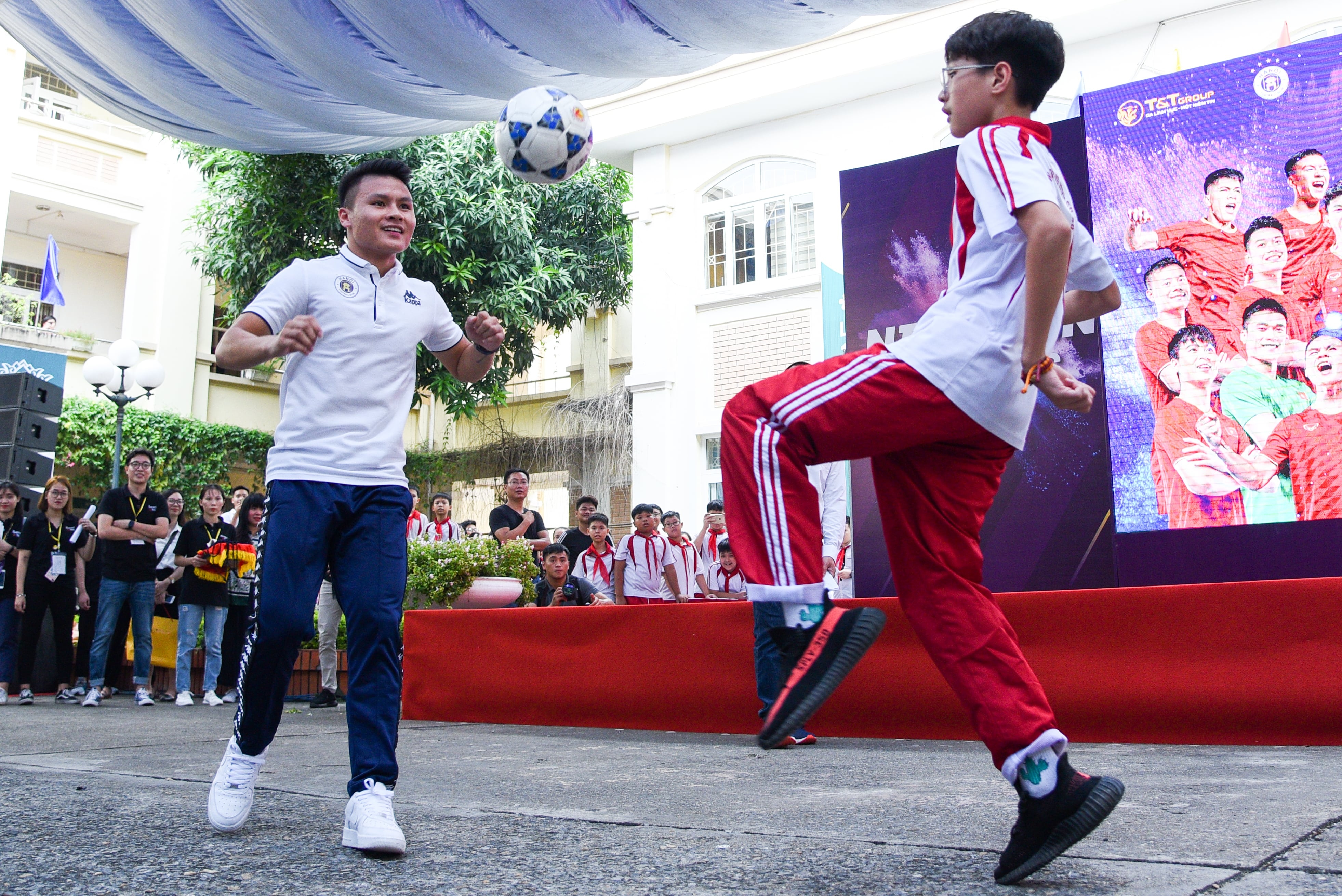 CLB Ha Noi vo dich V.League anh 8