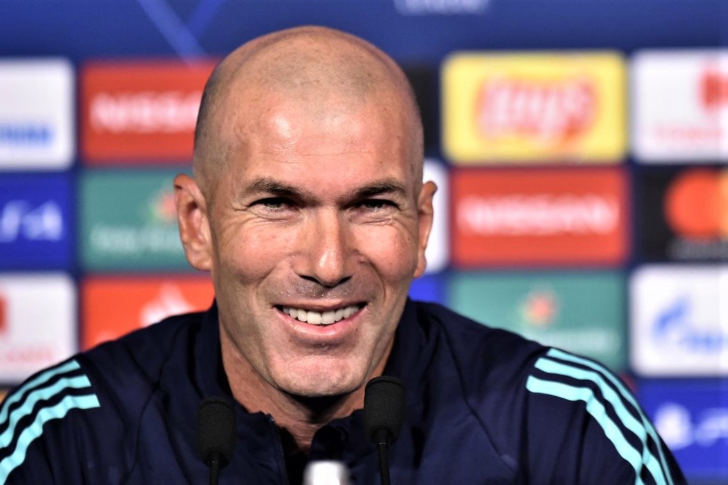 HLV Zidane: 'Toi muon o lai Real Madrid mai mai' hinh anh
