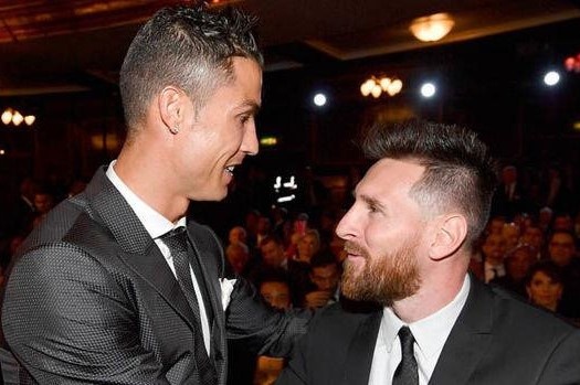 Ronaldo: 'Toi canh tranh lanh manh voi Messi' hinh anh